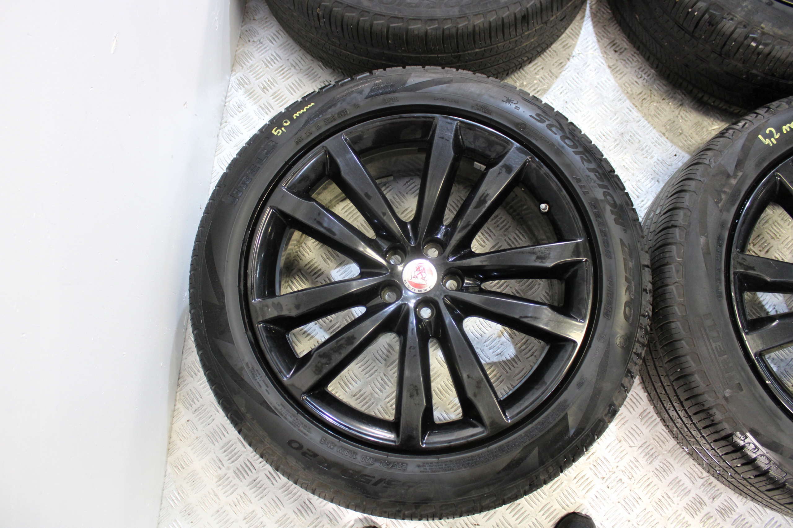 wheels discs disc JAGUAR F-PACE X761 HK8M-1007-GA 255/50 R20