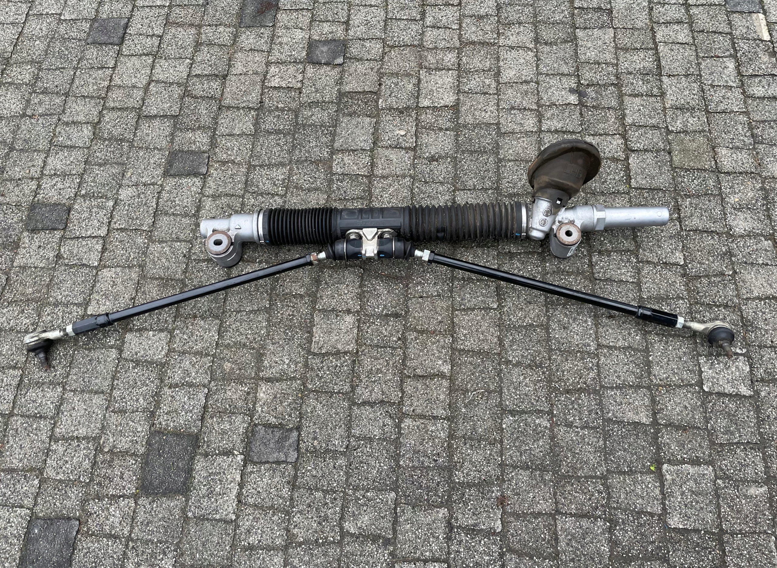 servo control TOYOTA IQ 09MD630-10 BDB EU