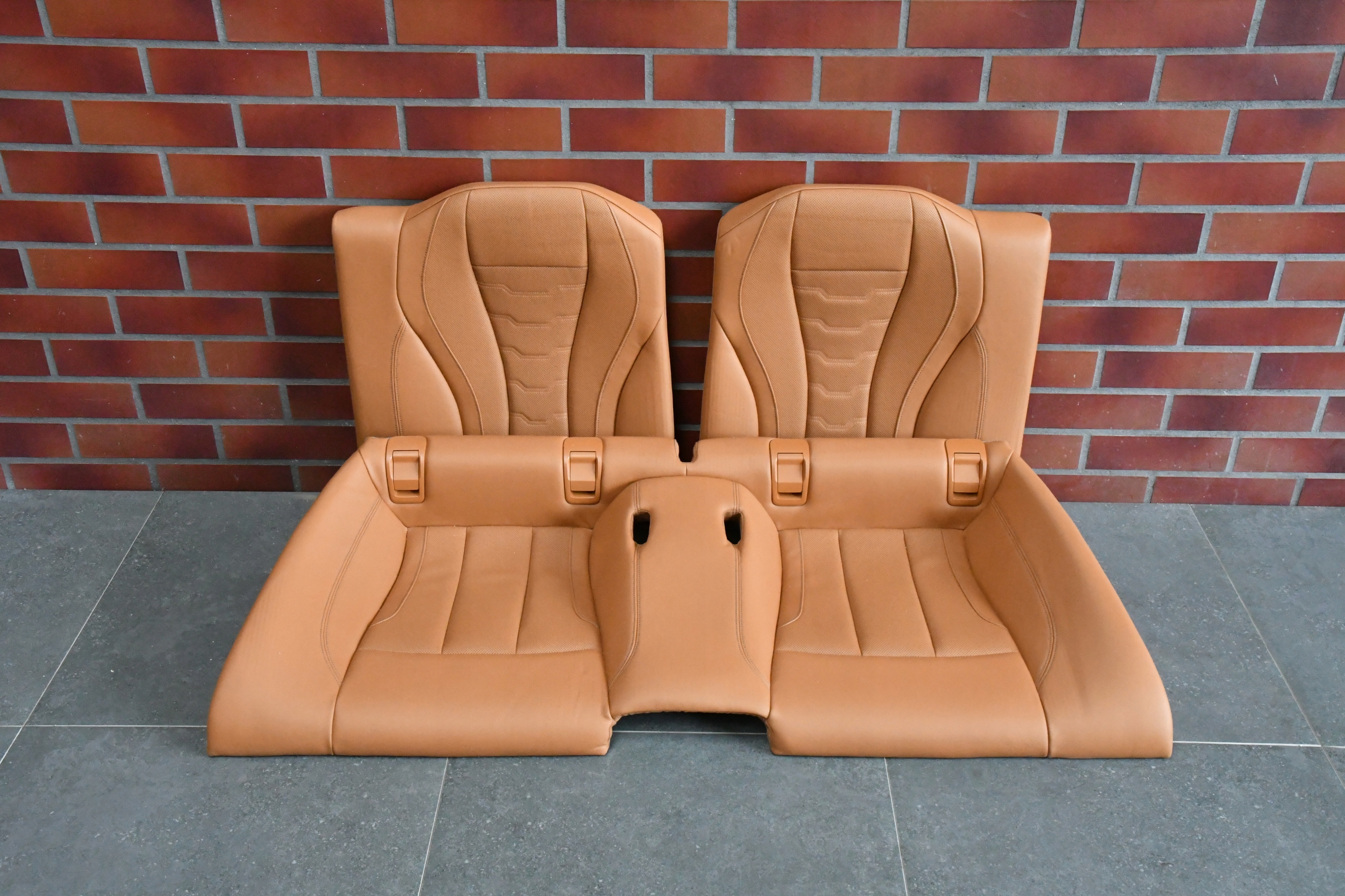 Sitze mitte innere BMW 8 G15 COUPE VARI COGNAC INDIVIDUAL