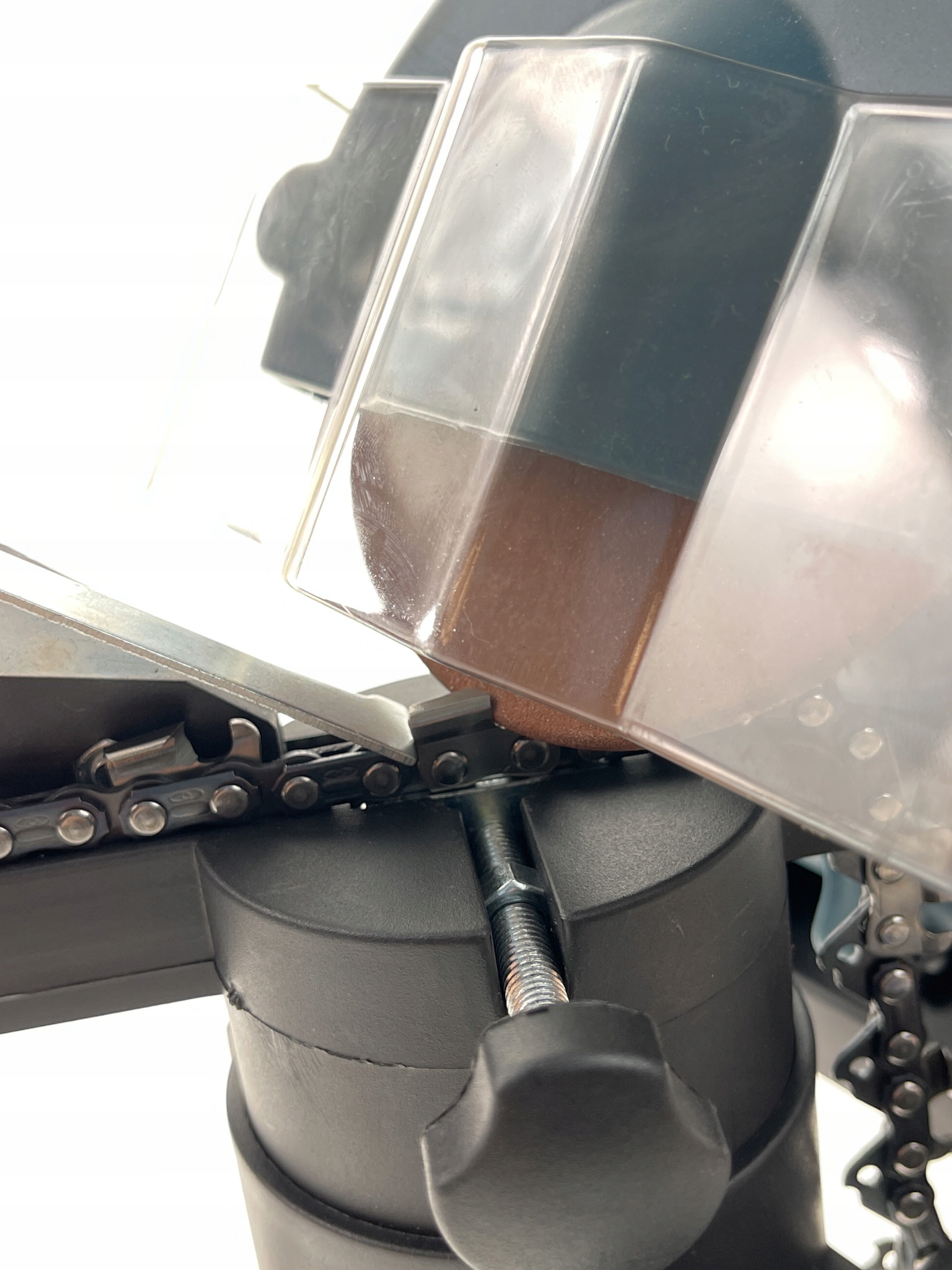 Ostrzałka elektryczna do łańcucha 1050W Moc 850 W