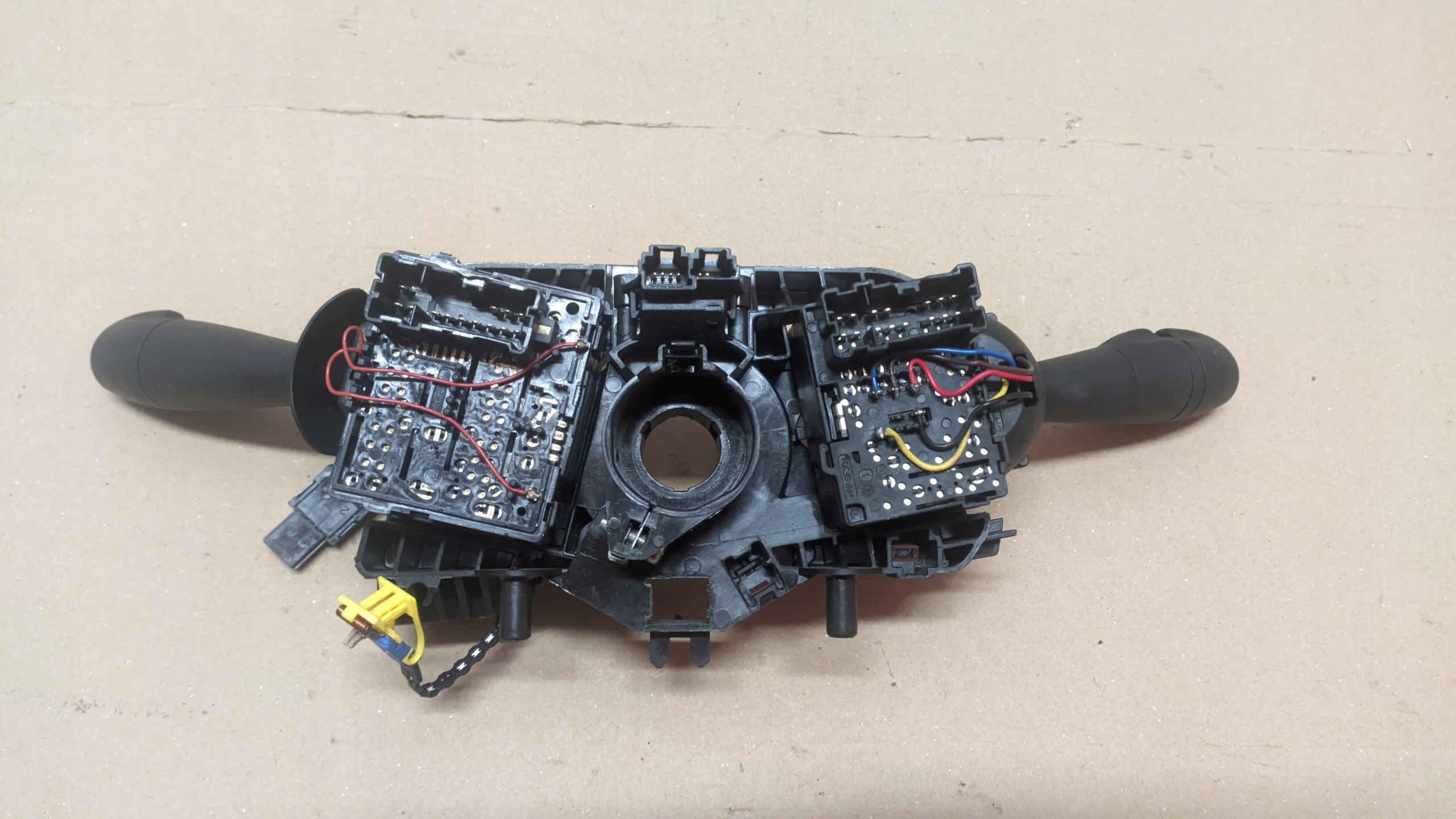 DACIA SANDERO II STEPWAY 13R DEVIO LUCI TERGICRISTALLO TERGI 681726046R