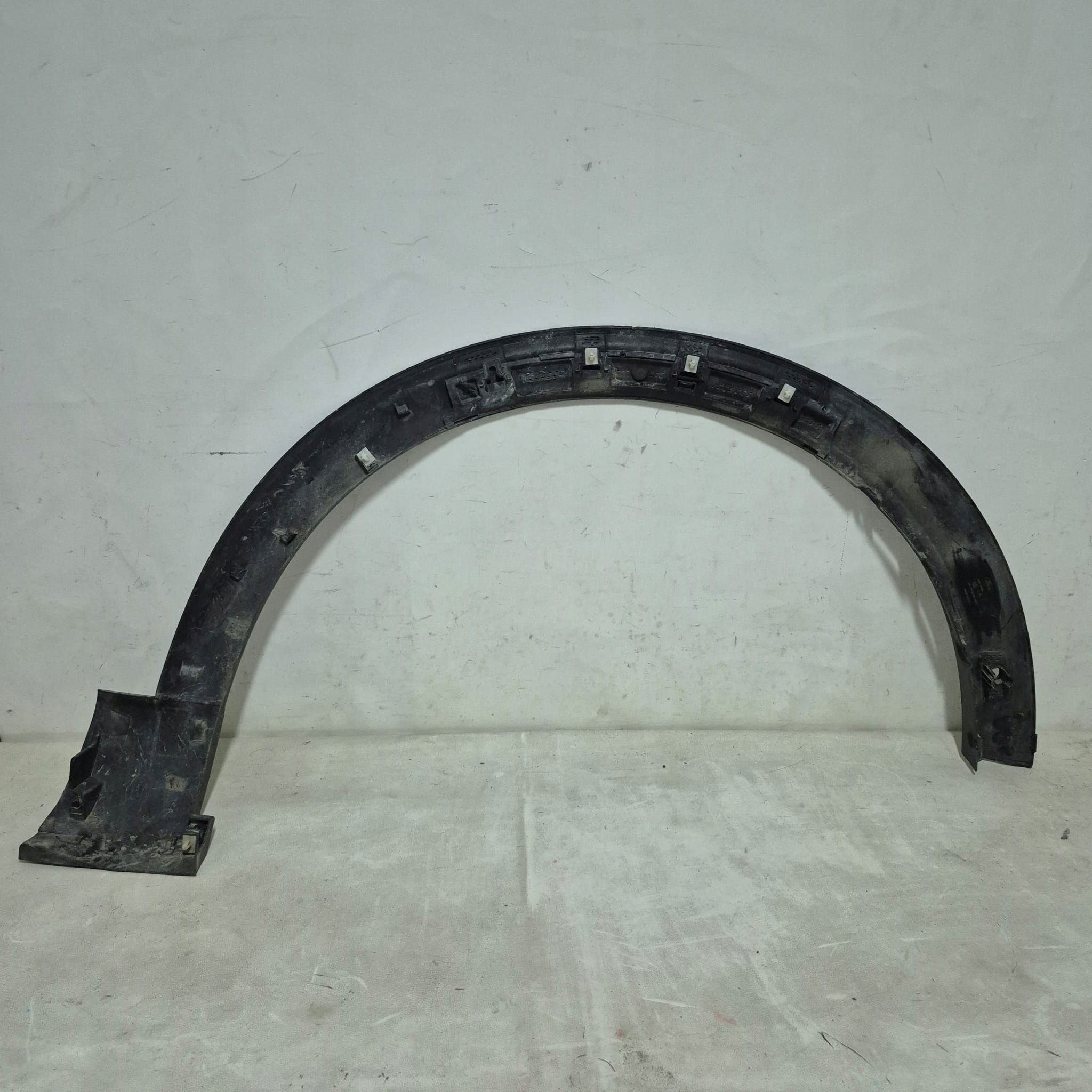 FORD EXPLORER VI 6 19-> moulding cap left front PDC