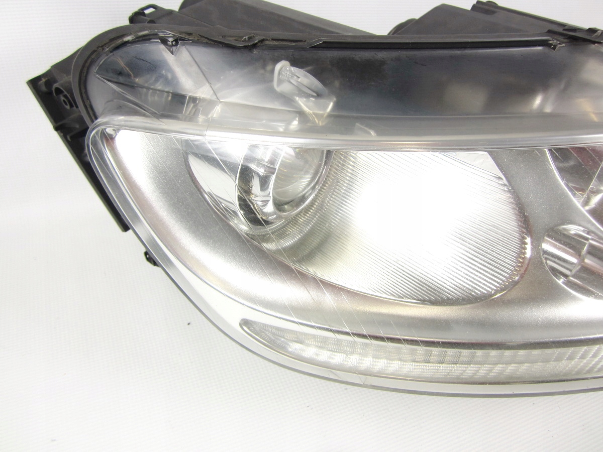 light front front right Bi-Xenon VW Phaeton