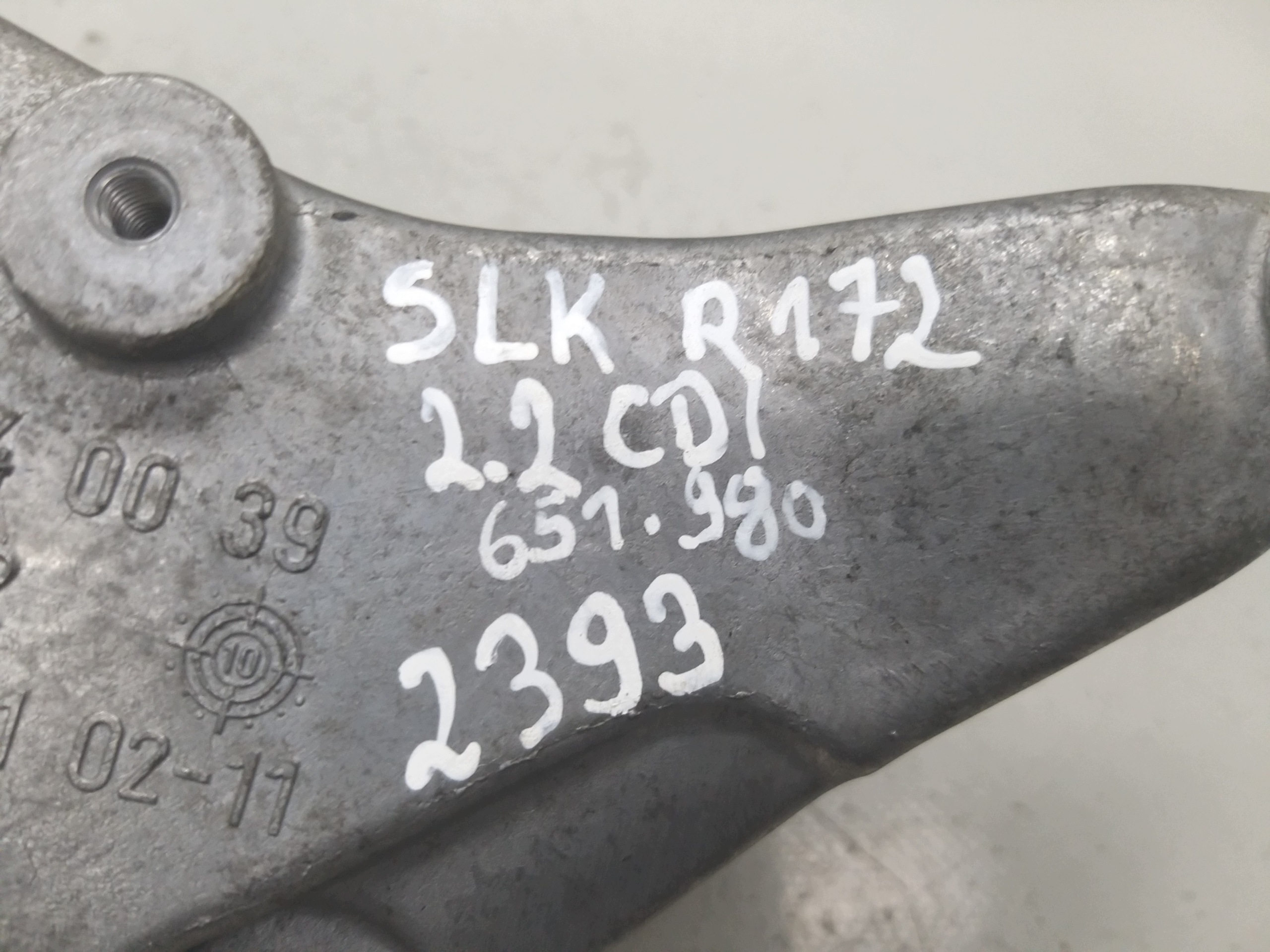 лапа кронштейн крепление R172 2.2 CDI 250CDI OM651 651 A6510940039