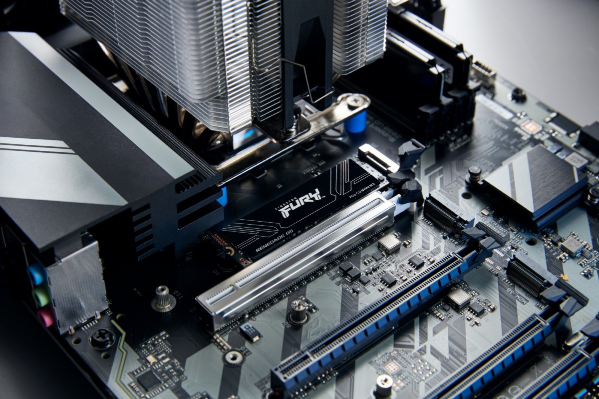 KINGSTON 1024GB FURY Renegade G5 PCIe 5.0 M.2 NVMe SSD — 5