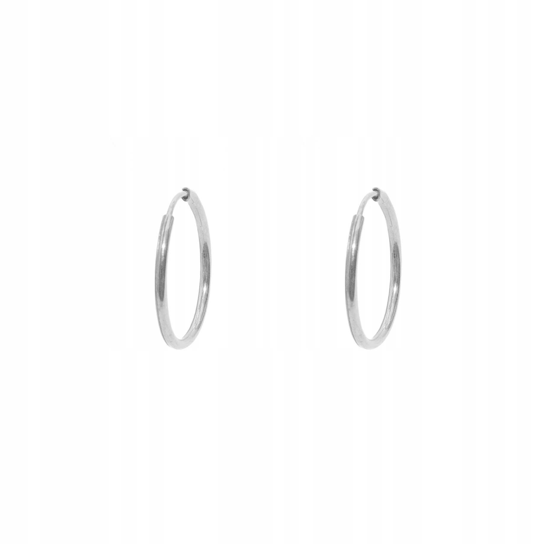 

Srebrne kolczyki koła 1,5 cm 925pr.