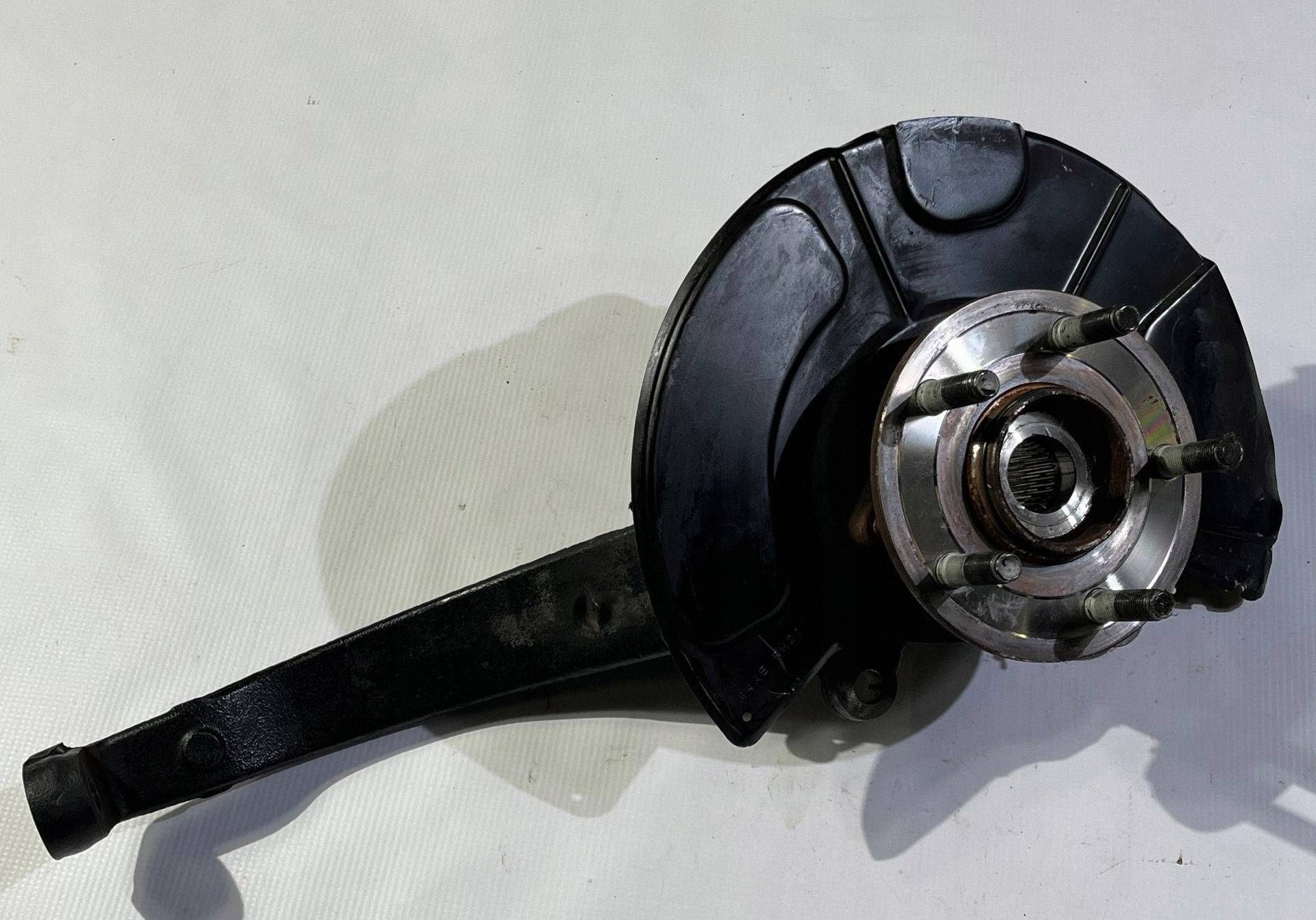 Achsschenkel Radnabe Radlager vorne rechts schenkel Dodge Durango 2011-2015