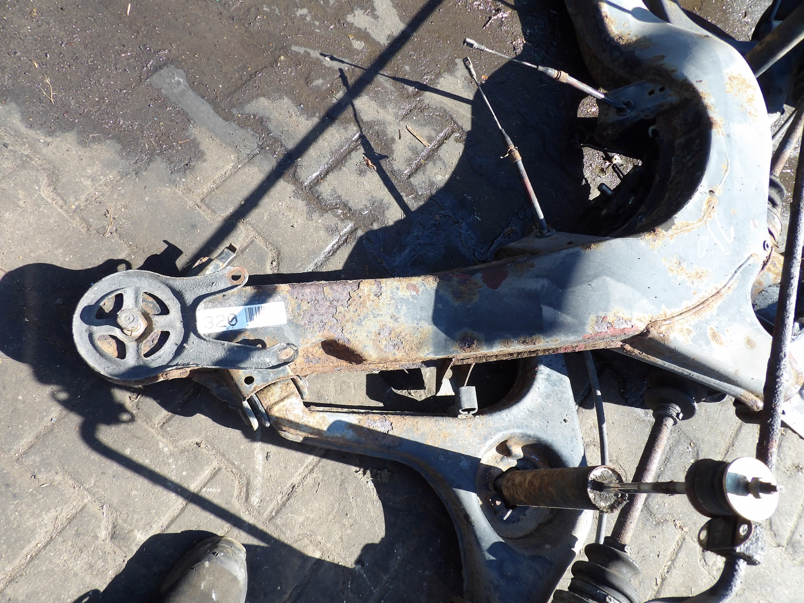 MERCEDES W126 COUPE SEC 1990R SUSPENSION ARRIÈRE COMPLETS
