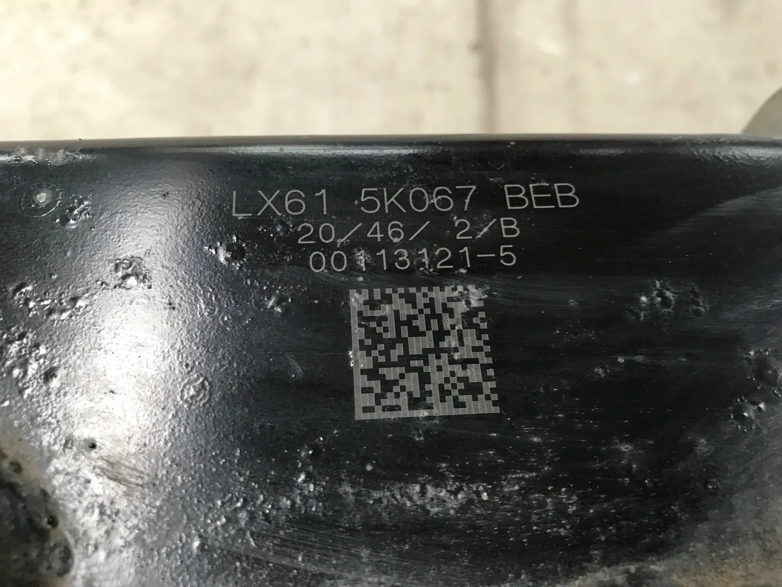 FORD KUGA MK3 III 2.0D SANKI BELKA ZAWIESZENIA TYŁ 4WD 4X4 LX61-5K067-BEB Waga produktu z opakowaniem jednostkowym 35 kg