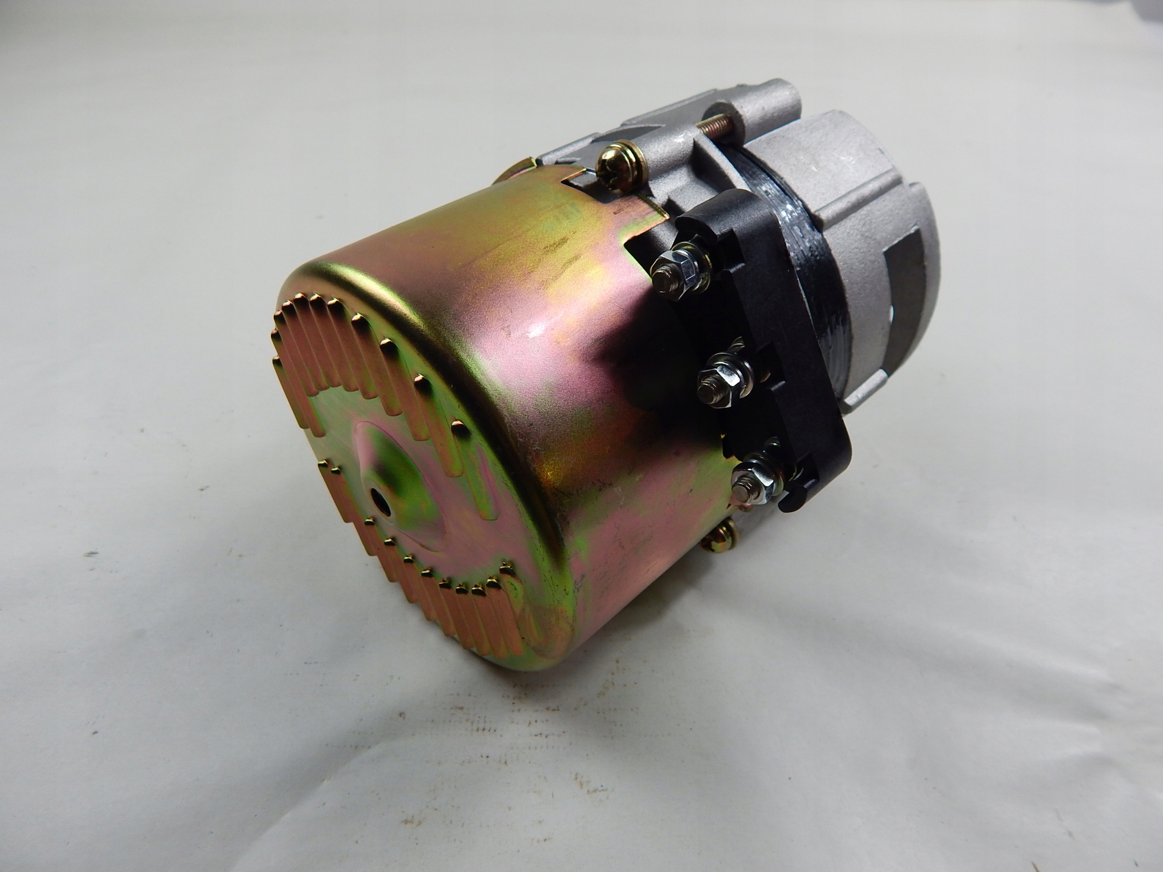 Alternátor Ural Dnoepr 12 V/ 150 W