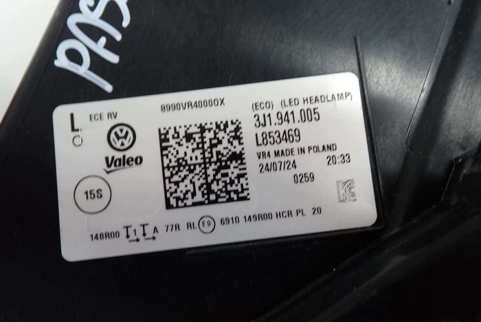 VW PASSAT B9 FULL LED 23- reflektor left light left 3J1941005