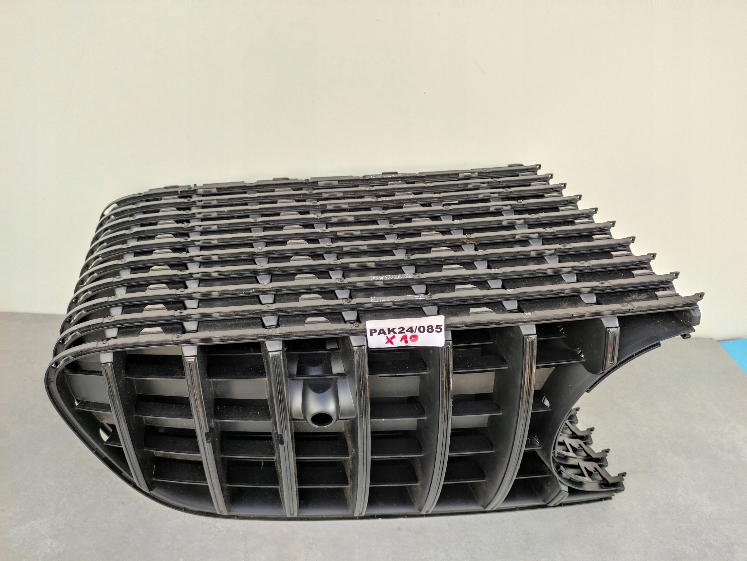 MERCEDES AMG GT 190 LIFT new left front PREKLADgrill grid original PAK24/085