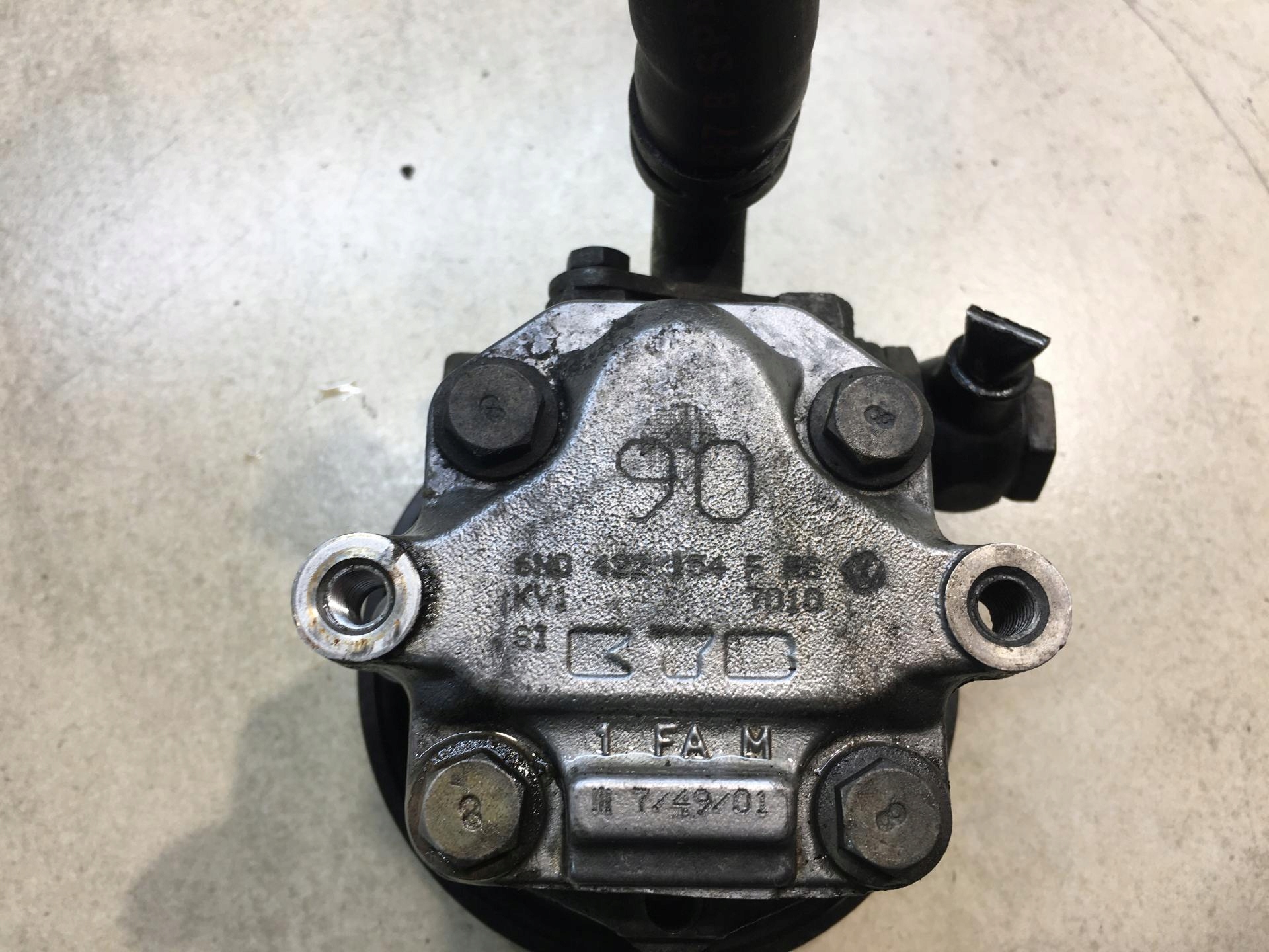 servo pump IBIZA II FL 1.9 SDI 6N0422154F