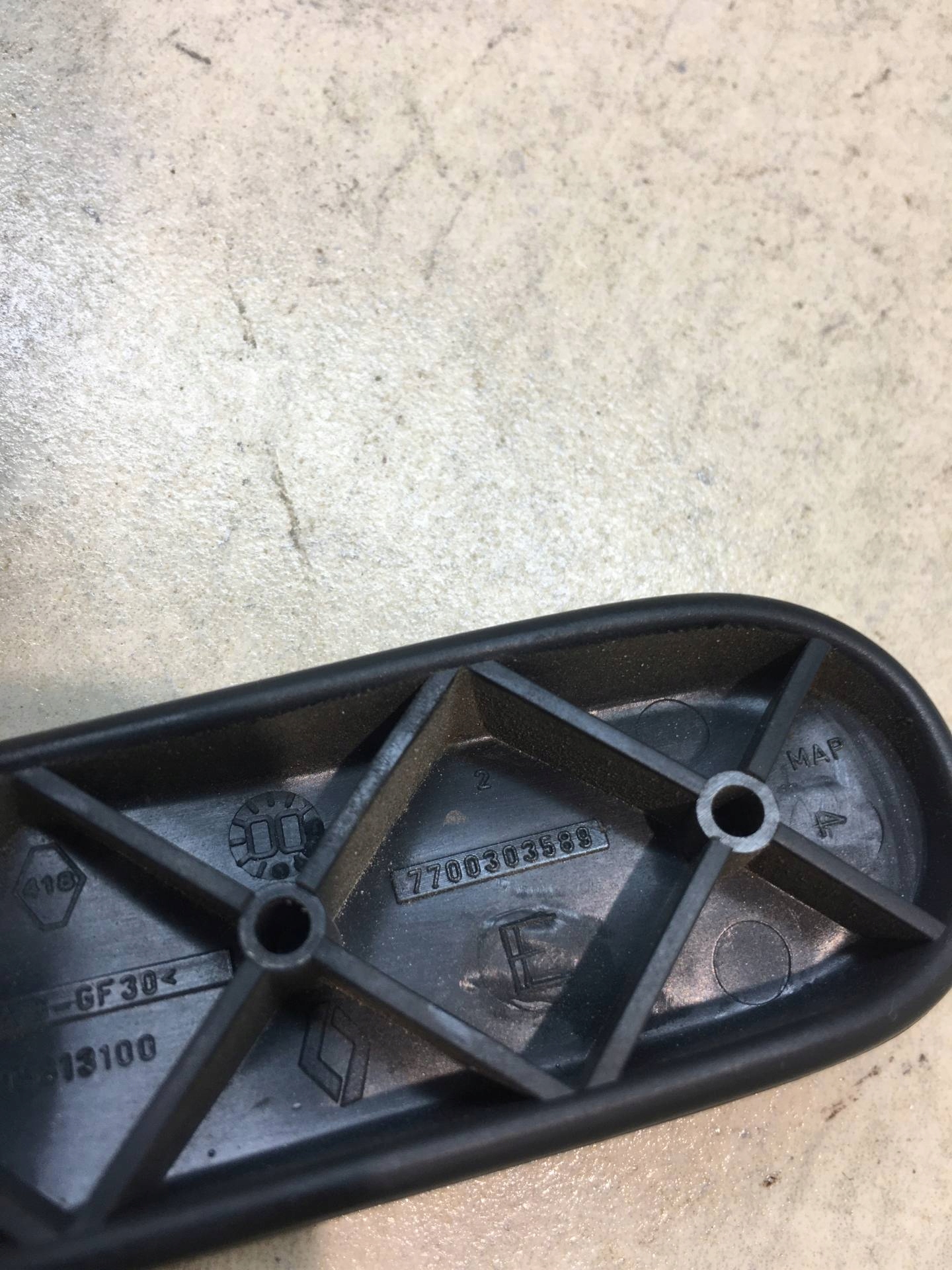 maniglia maniglia Destra posteriore KANGOO e 7700303589
