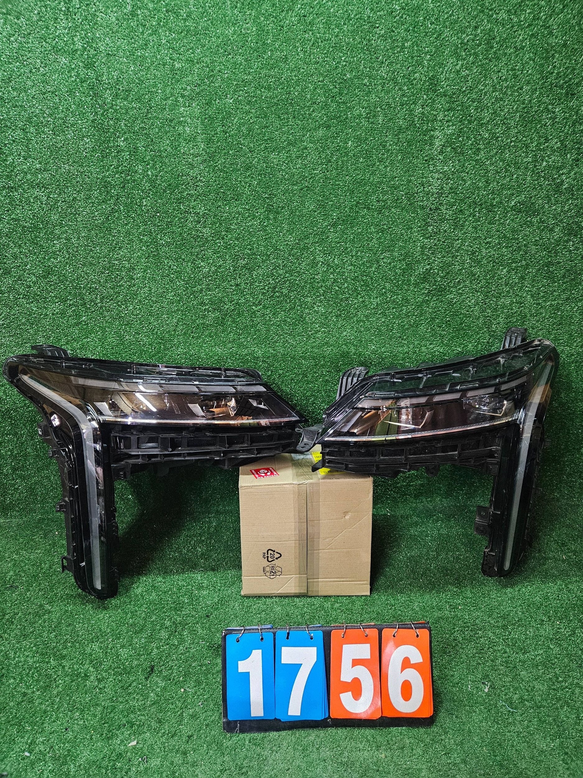REFLEKTOR left right front CHERY OMODA 9 EXEED RX FULL LED NR.R1756