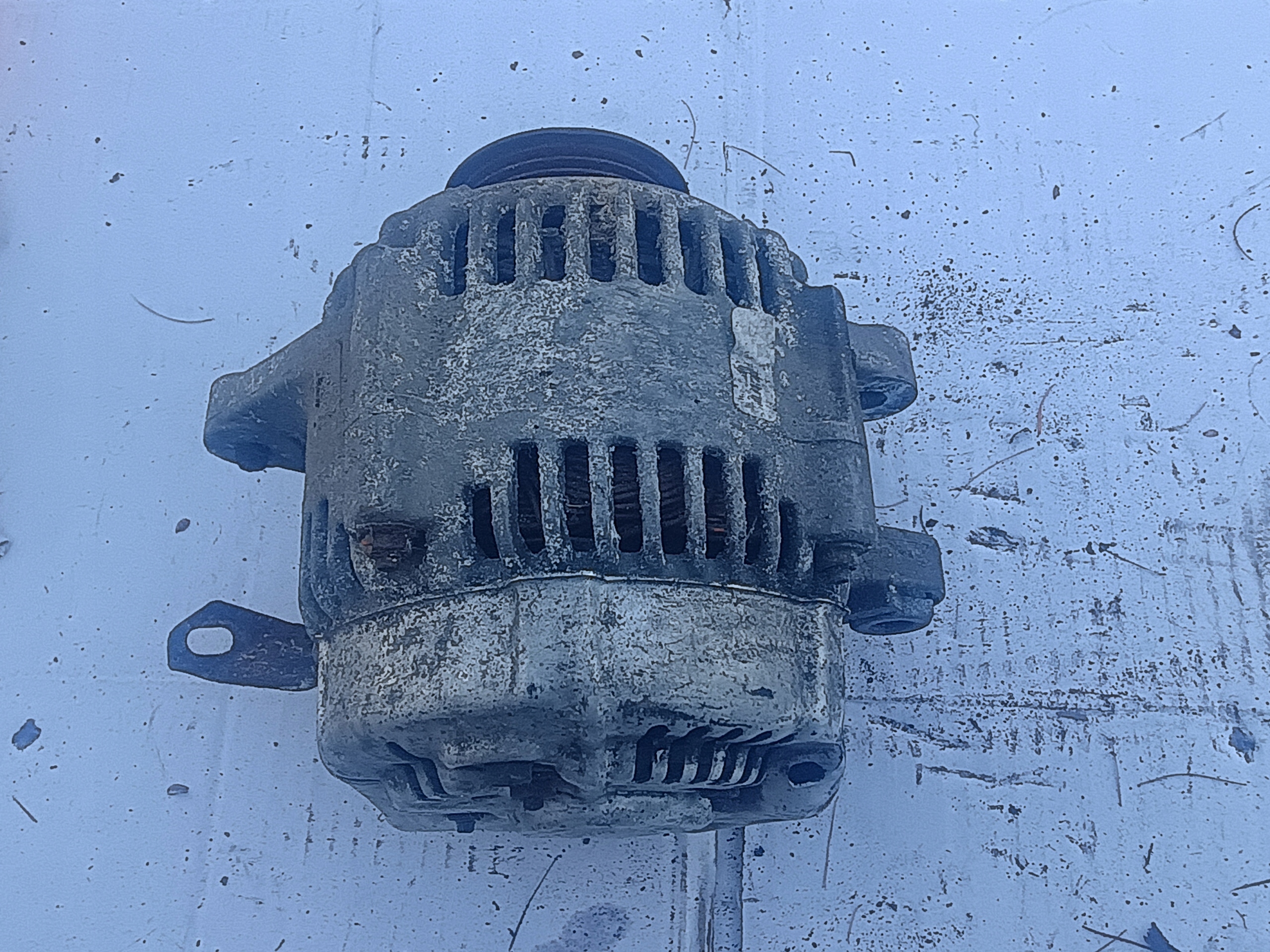 alternator 27060-33030 TOYOTA 1.4 D4D
