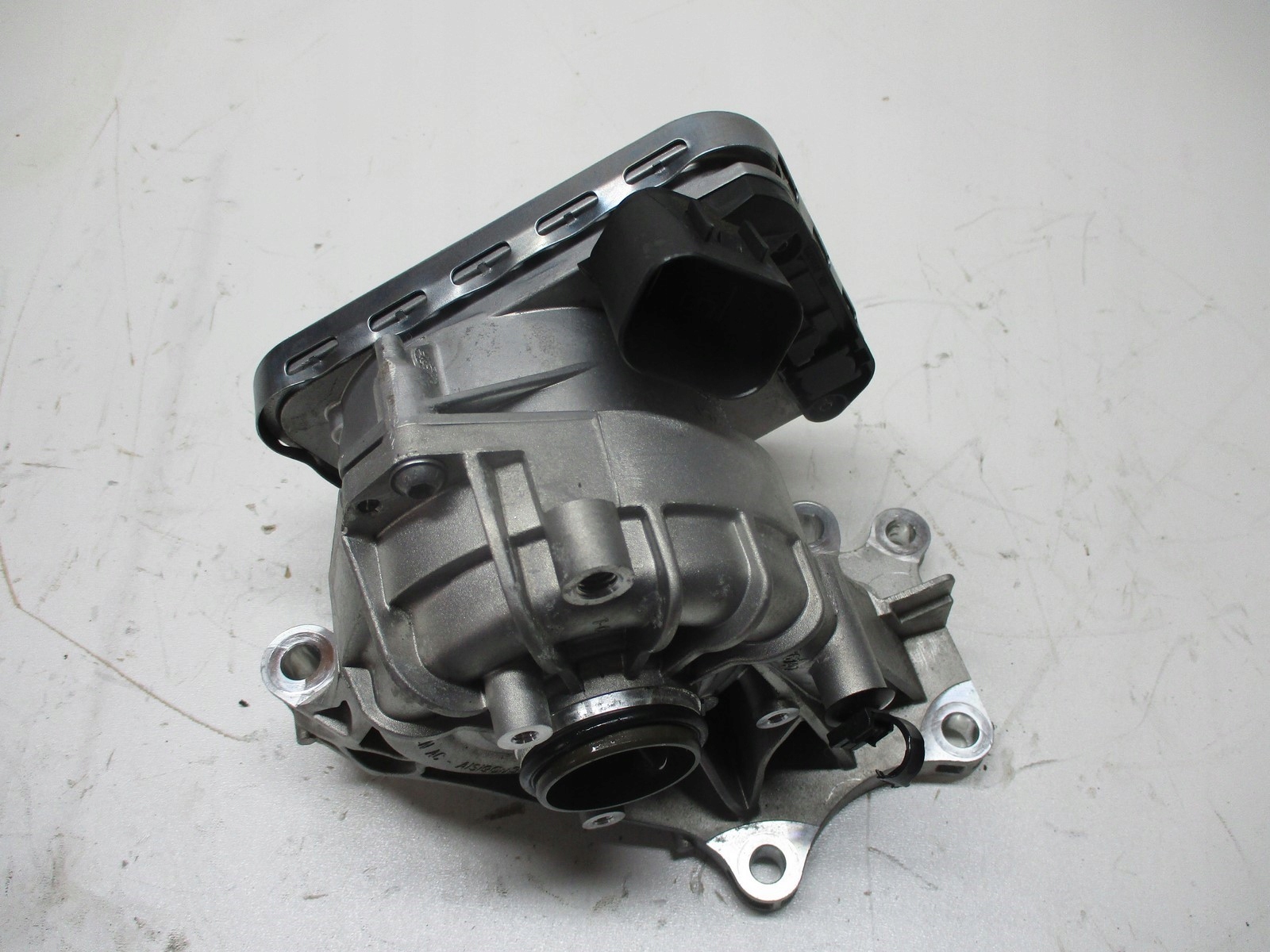 water pump RENAULT AUSTRAL 1,2TCE 210100445R