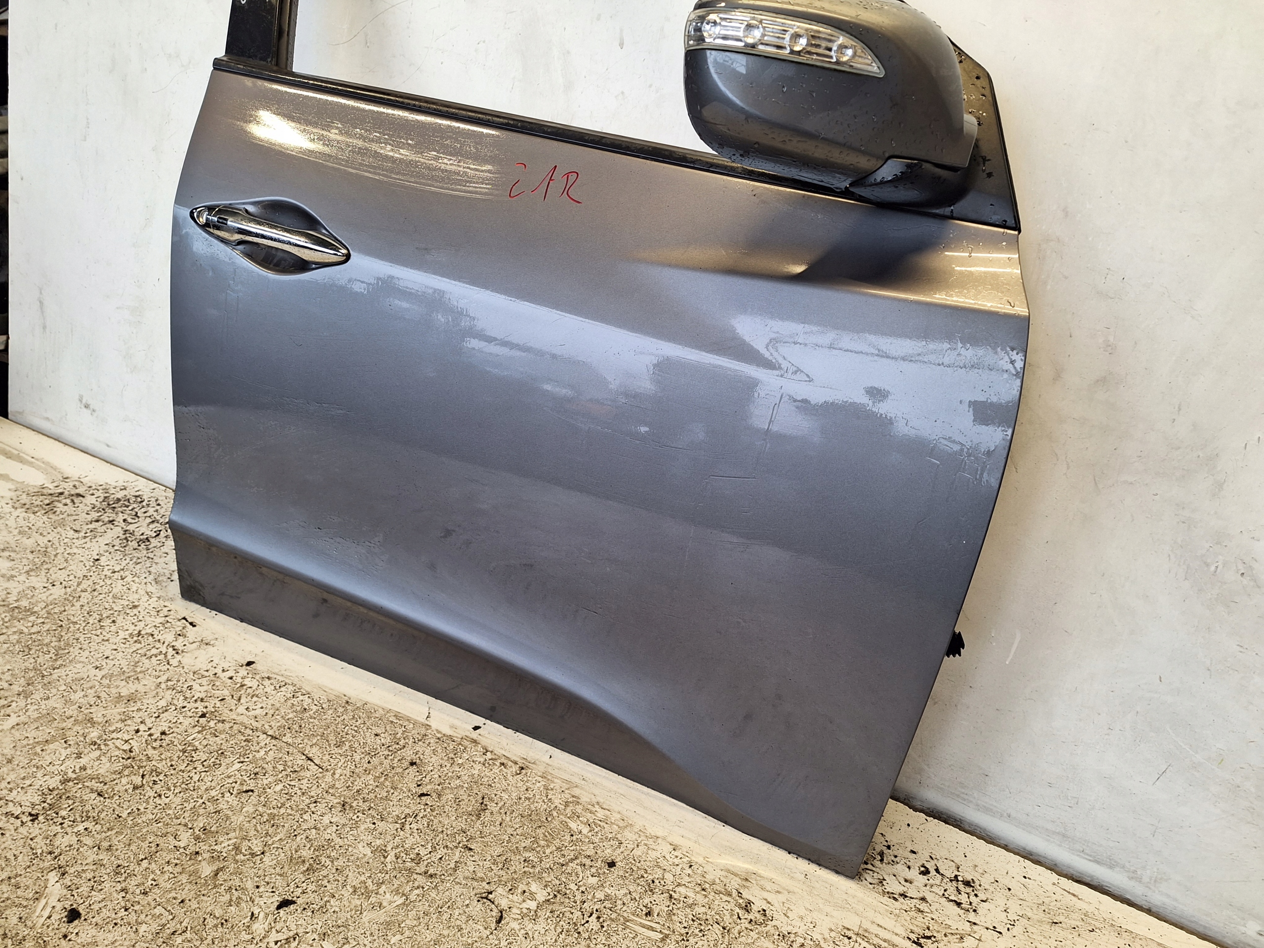 HYUNDAI IX 35 09-15 door right front ZAR