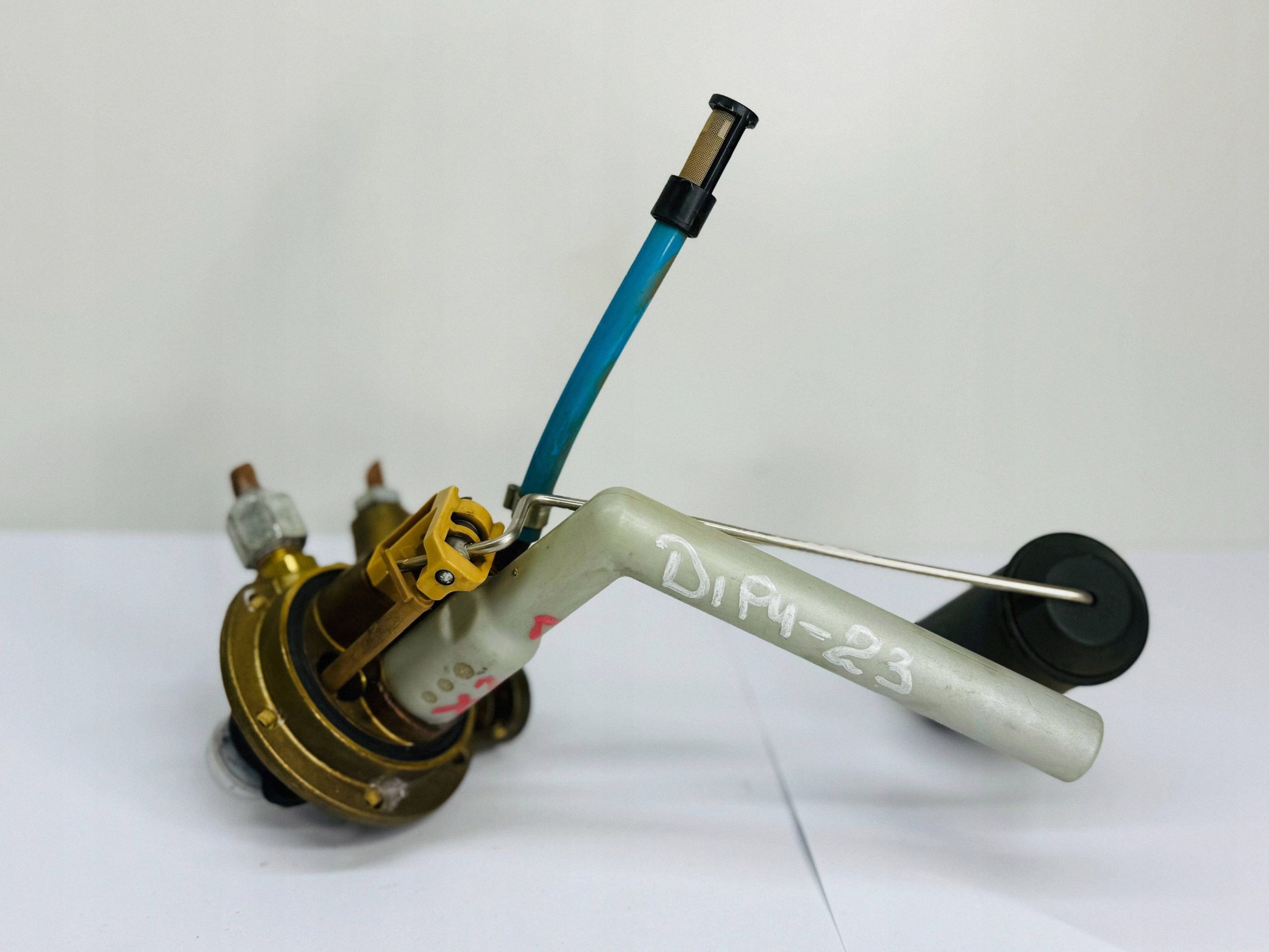 feed pump the centre FIAT DUCATO 67R013018 GENUINE