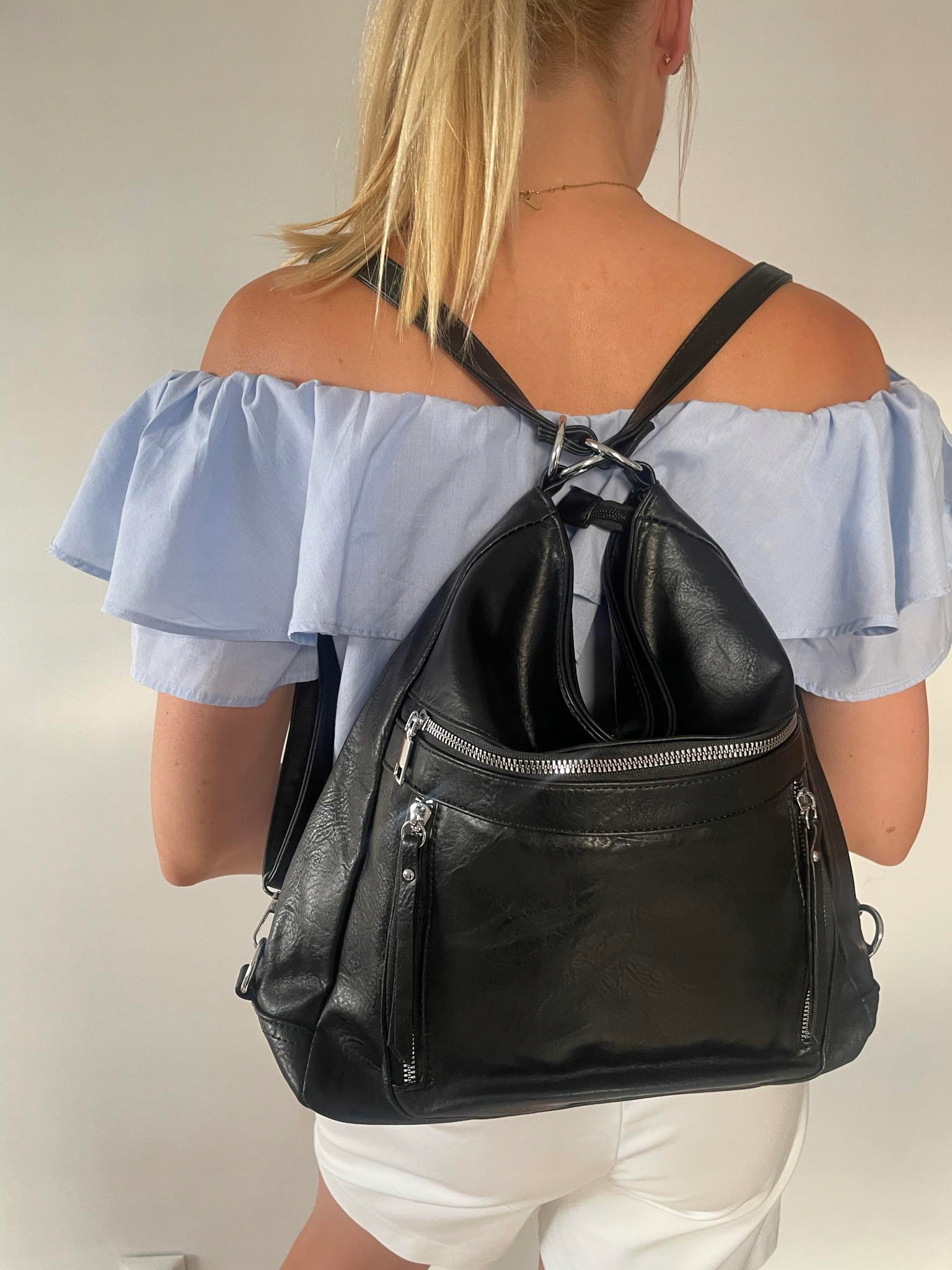 biała torebka damska WOREK PLECAK dużo kieszonek Styl miejski