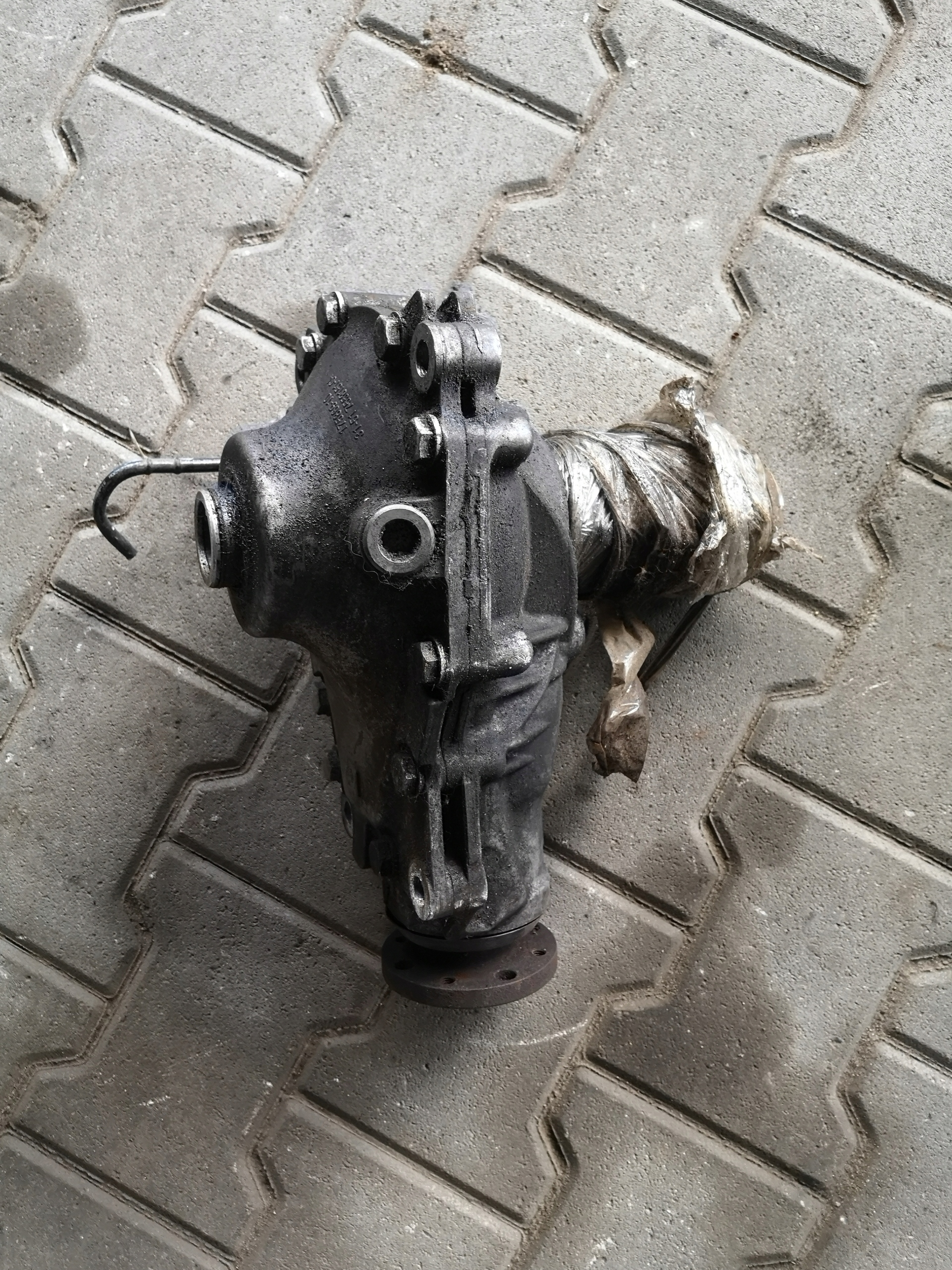 F30 F10 F25 диференціал диференціал передній міст 7558151