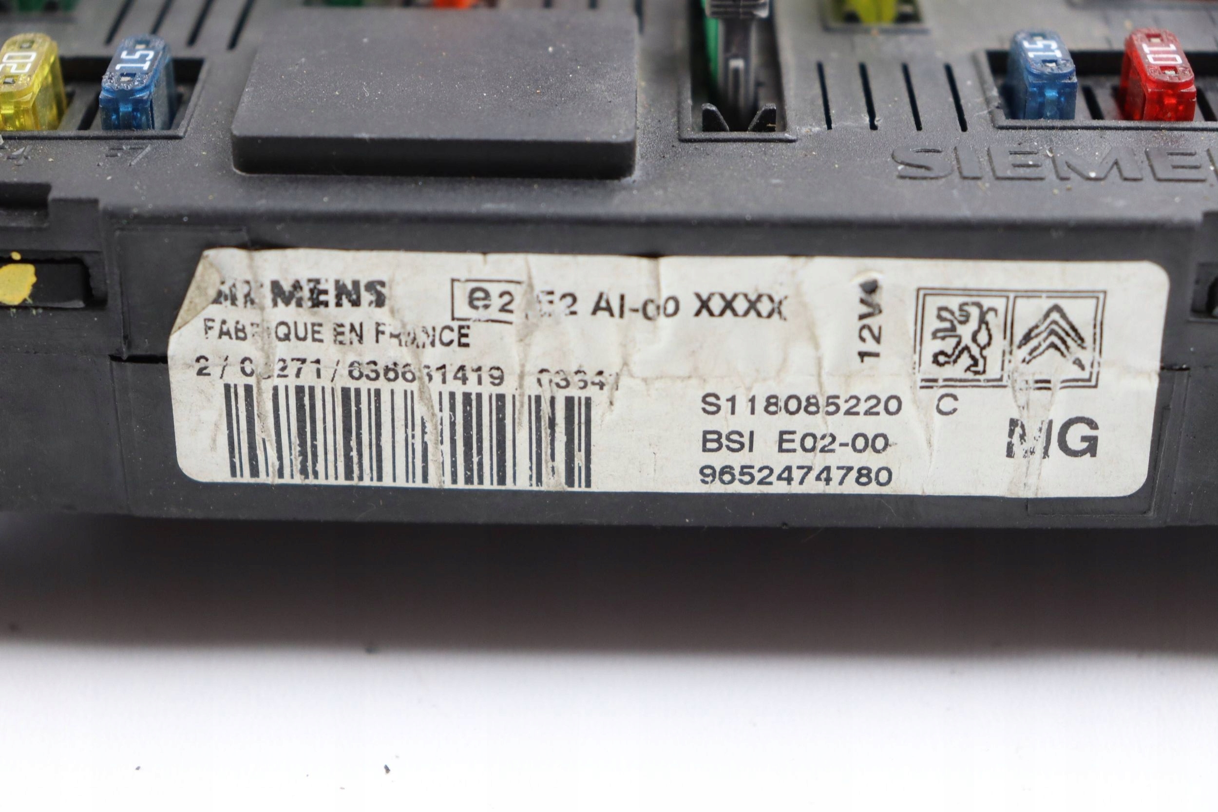 CITROEN PEUGEOT module compartment control unit BSI 9652474780 S118085220C