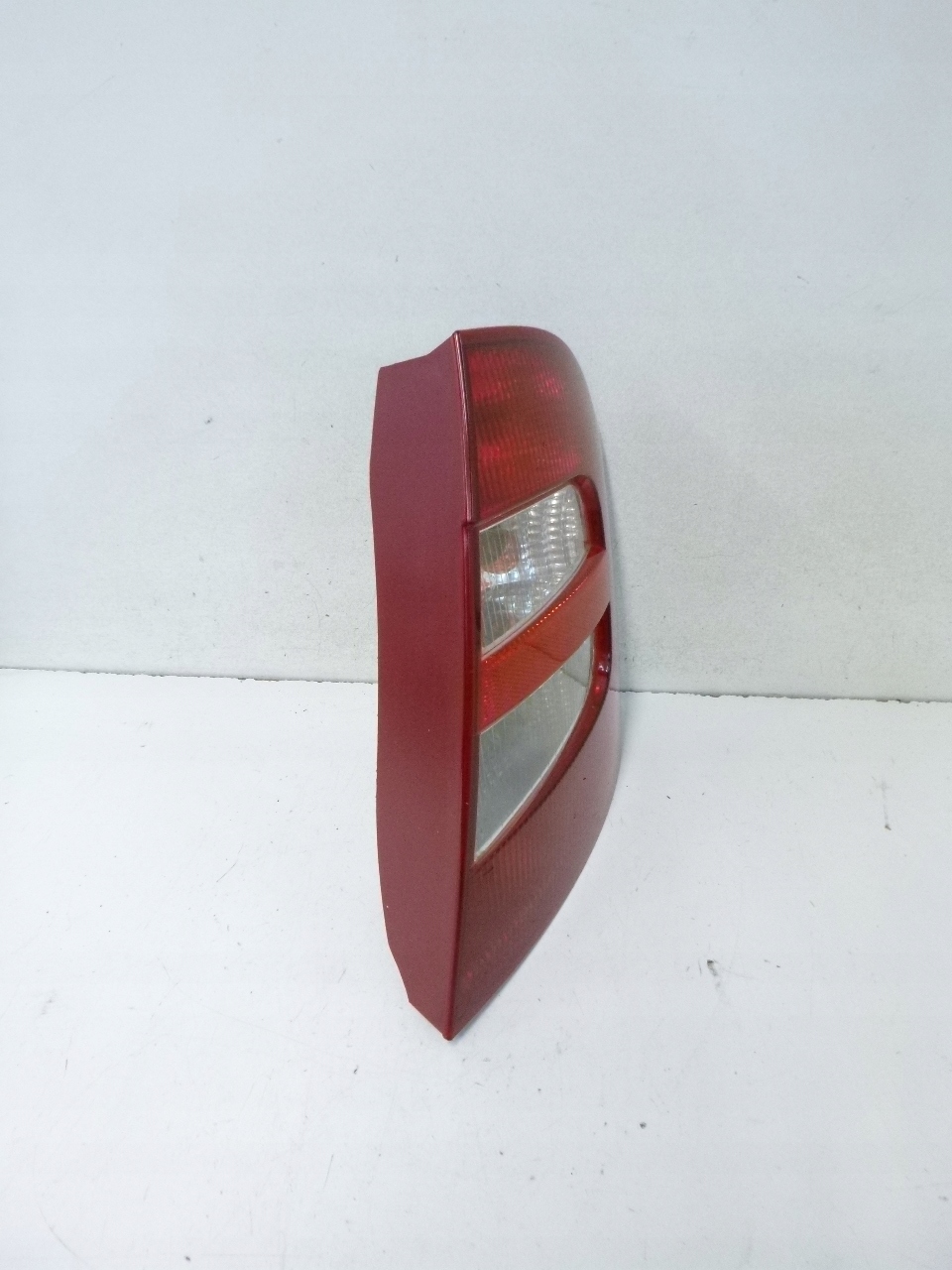 feu arrière Skoda Fabia 5D hatchback 2004r.