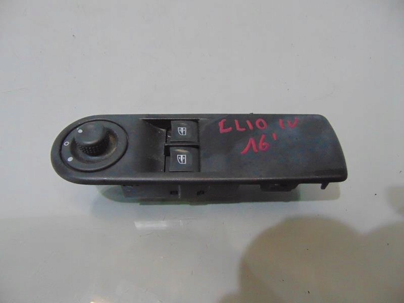 ПАНЕЛЬ КНОПКИ СКЛА ДЗЕРКАЛ ЛІВИЙ ПЕРЕД CLIO IV