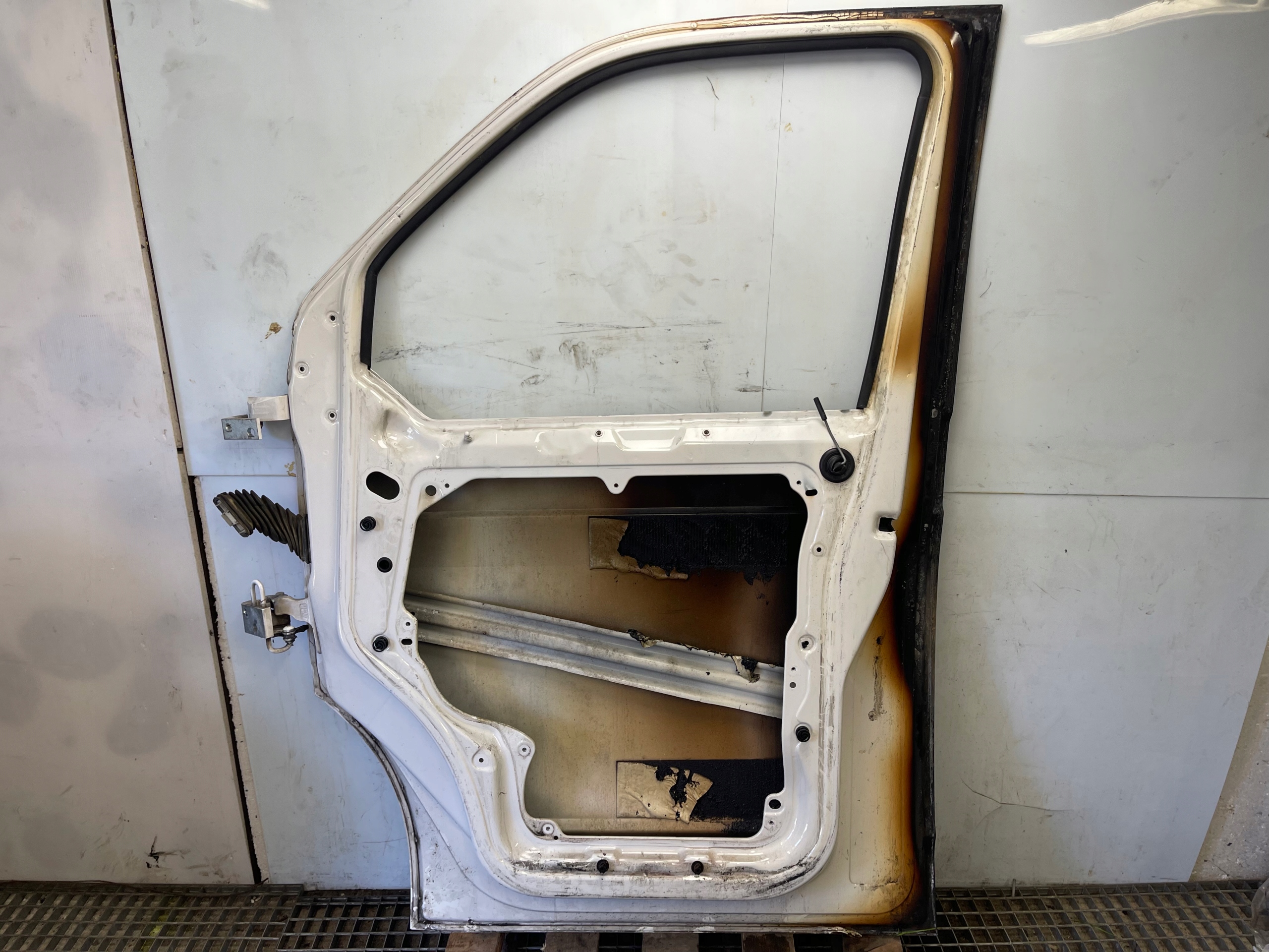 VW TRANSPORTER T6 door right front front