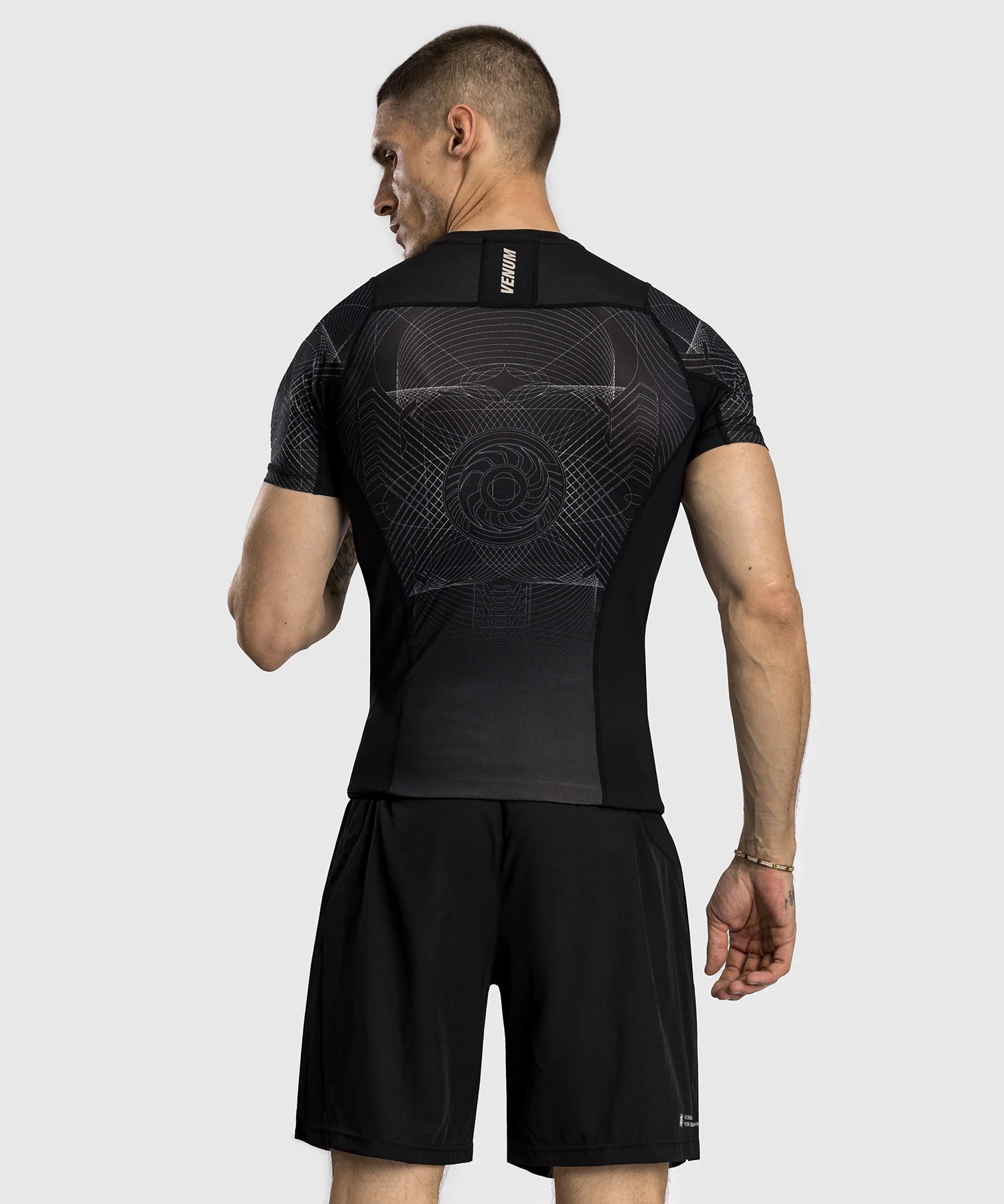 Venum Rashguard Krótki Rękaw G-Fit Air Deep Black/Desert Sand L