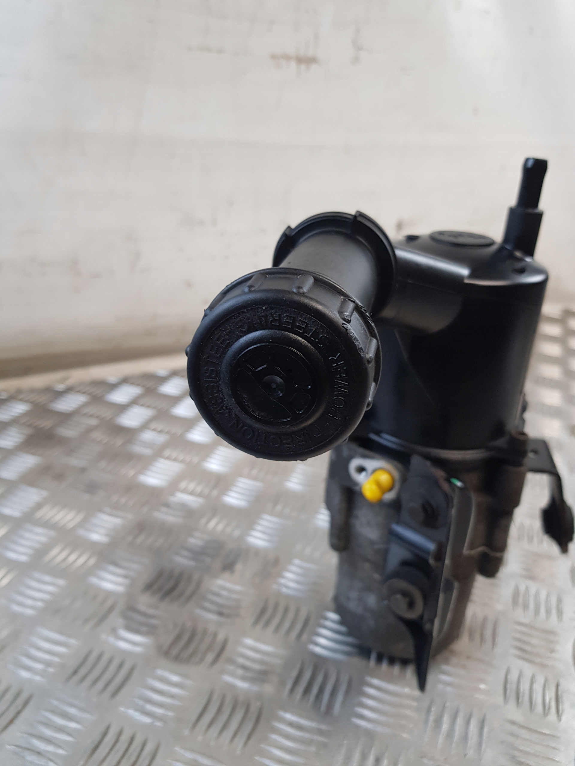 Pompa servosterzo OE 9680989480 CITROEN C4 e
