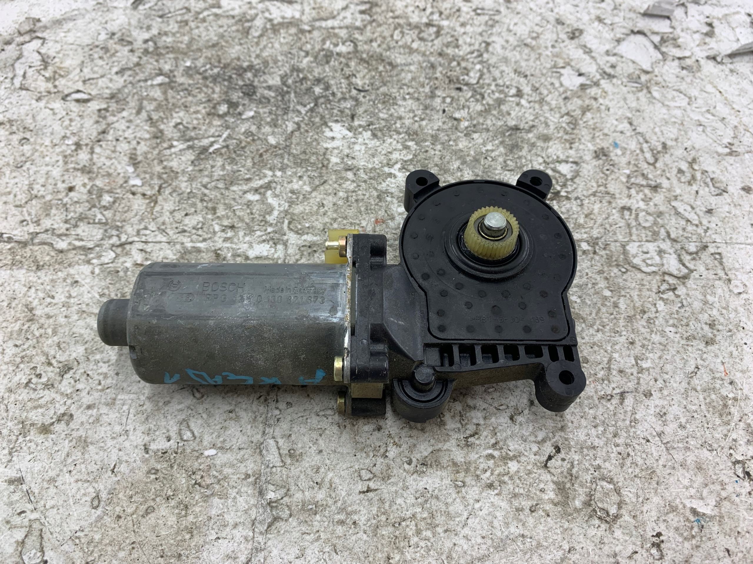 MERCEDES W168 mini motor windows left front 0130821673
