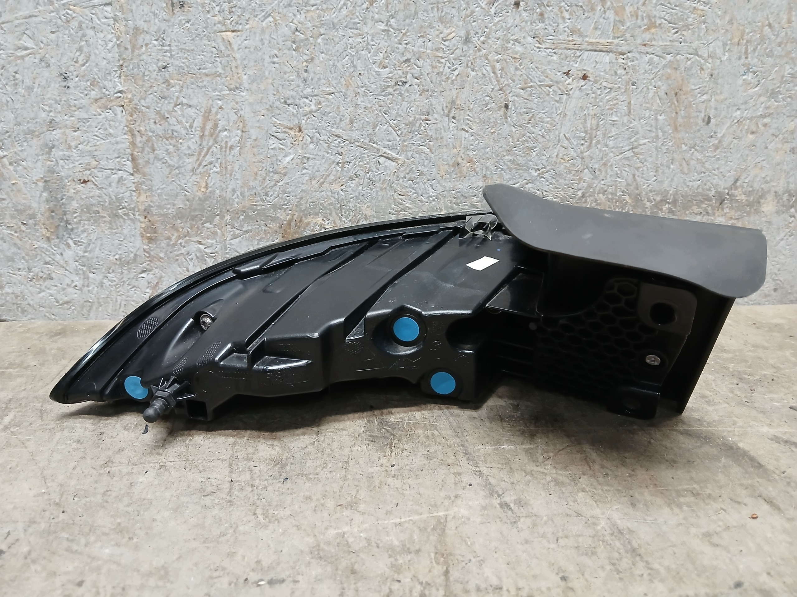 light rear part right ALFA ROMEO TONALE LED 22- 20910996