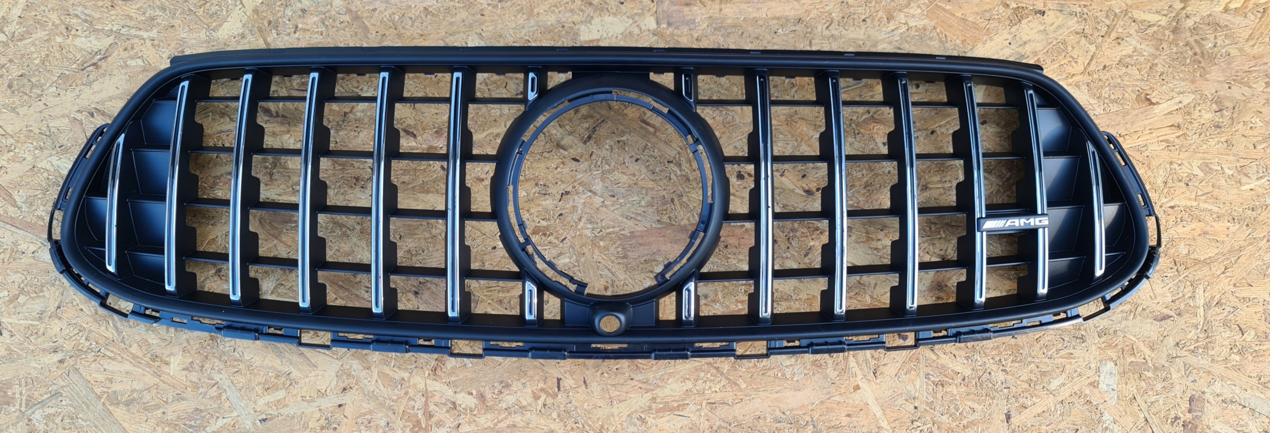 MERCEDES GLC W254 GRILL ATRAPA AMG