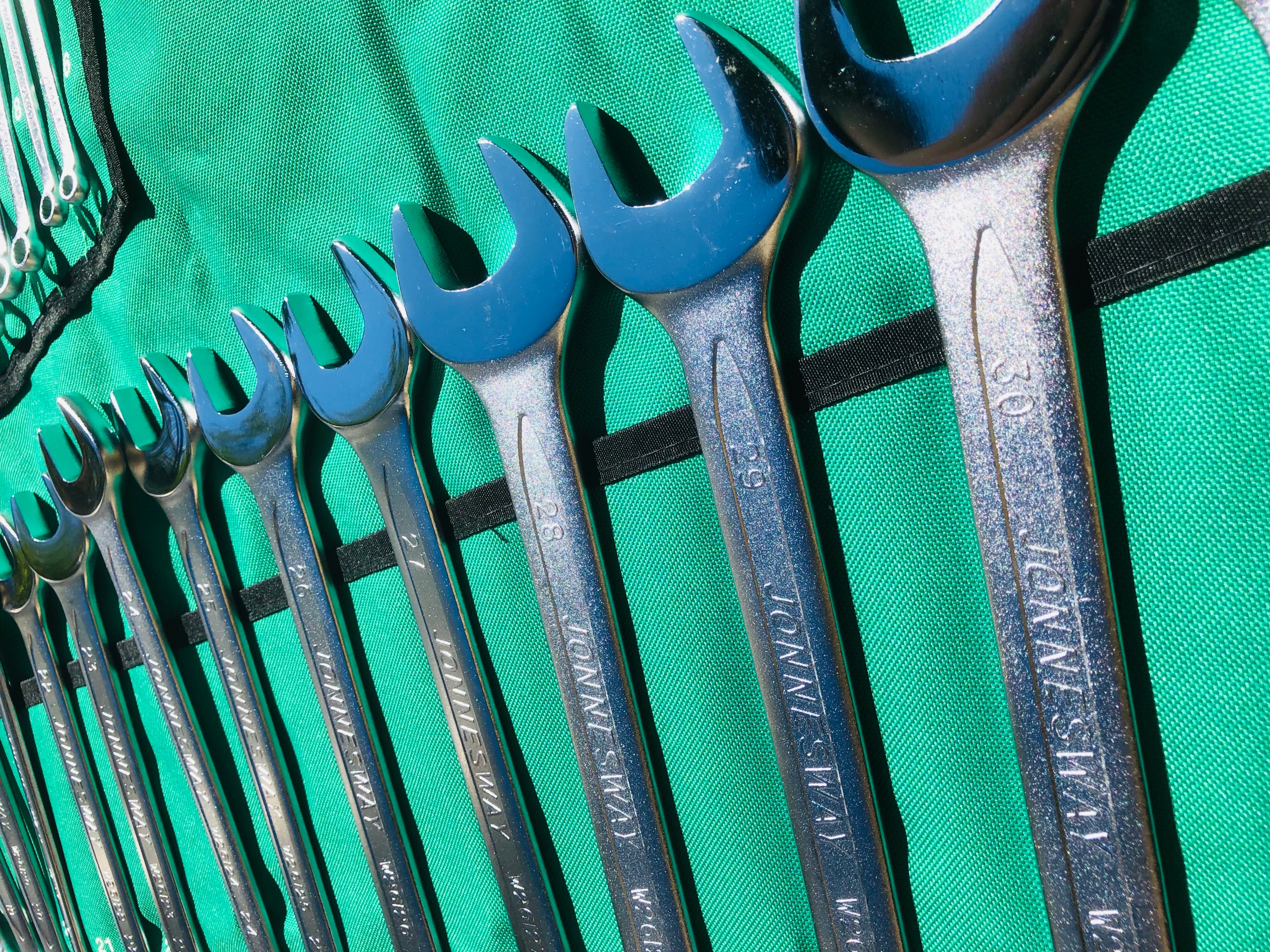 B593f9d64d4fb2c0bc31750ba6eb