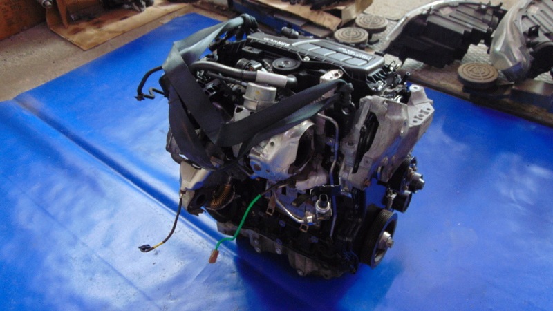 engine 1.6DCI R9MH413 RENAULT TRAFIC III VIVARO TALENTO 14-25R