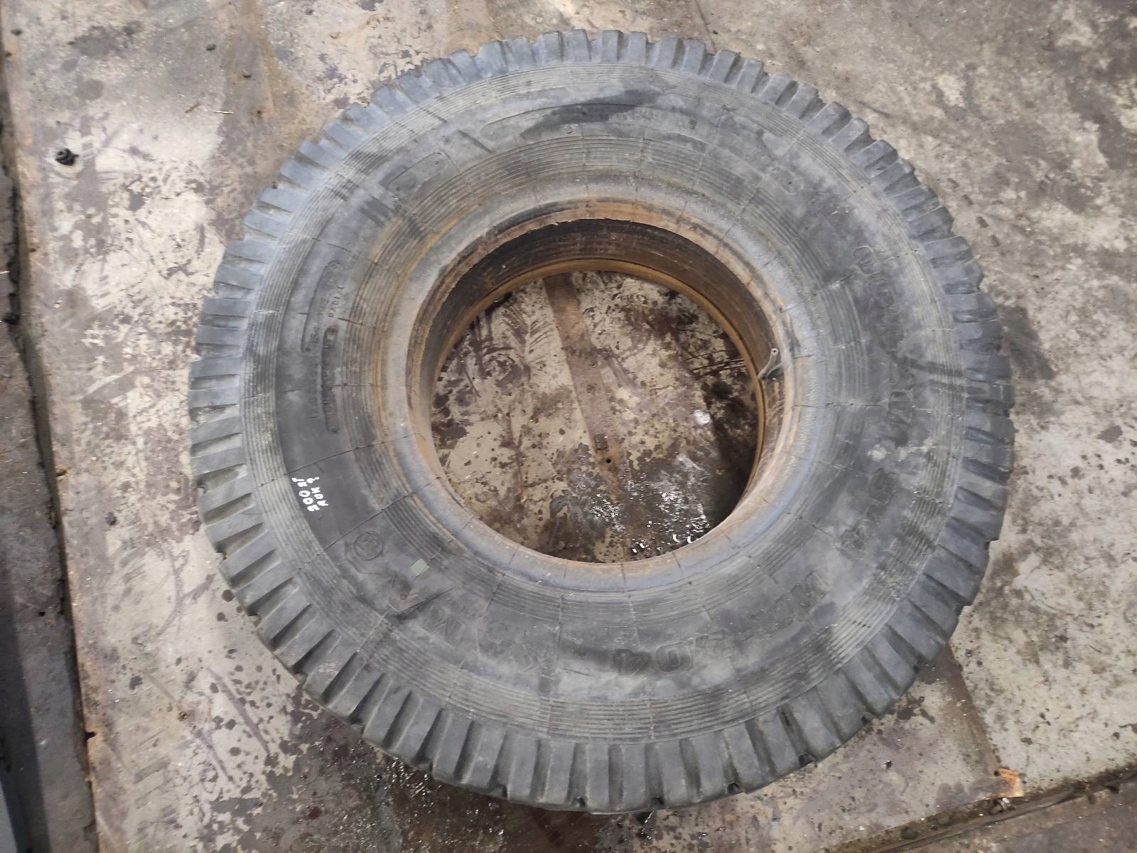 ШИНА KAMA 12. 00R20