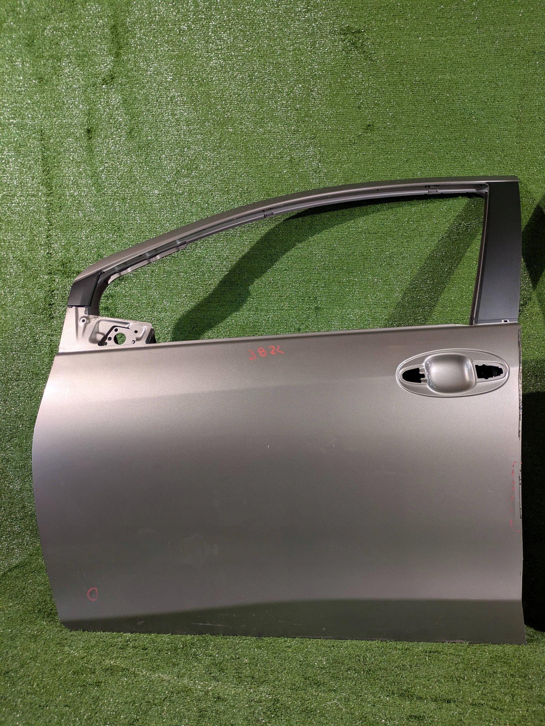 door front left left front TOYOTA YARIS III NR.3822