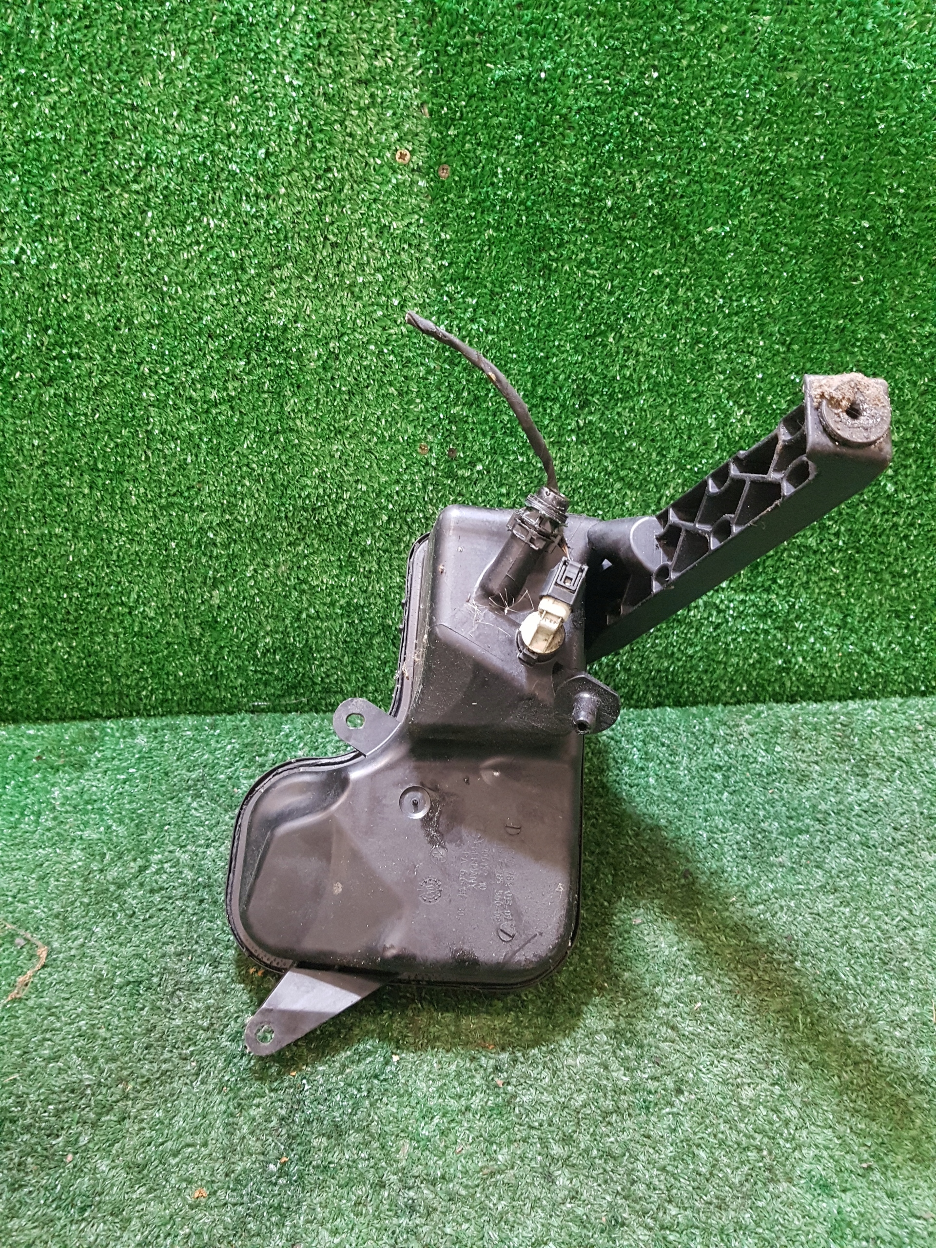 water tank BMW E60 10617210