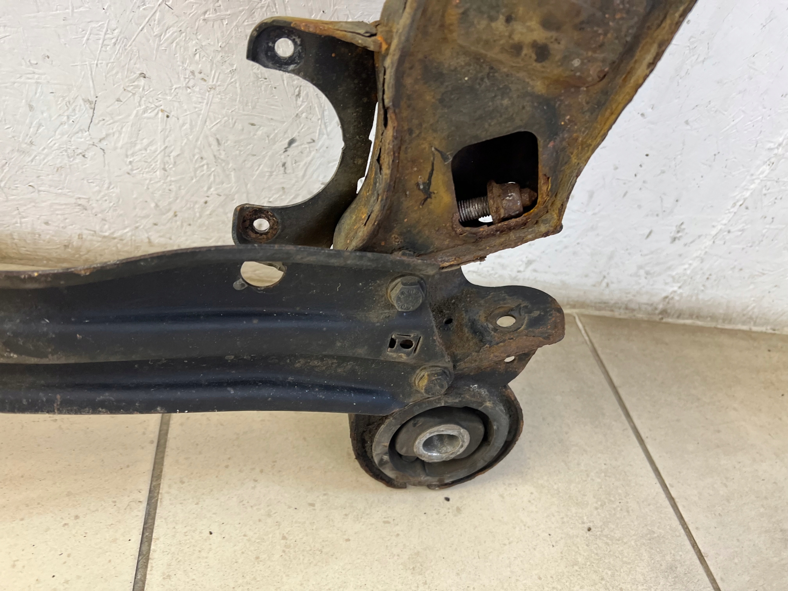 RAMA axle beam subframe front AUDI A6 C6 2004-2011 3.0 TDI QUATTRO