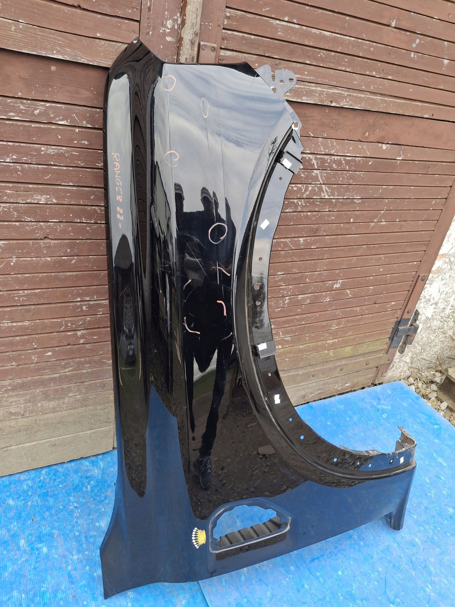 fender right front FORD RANGER VI 2022R->