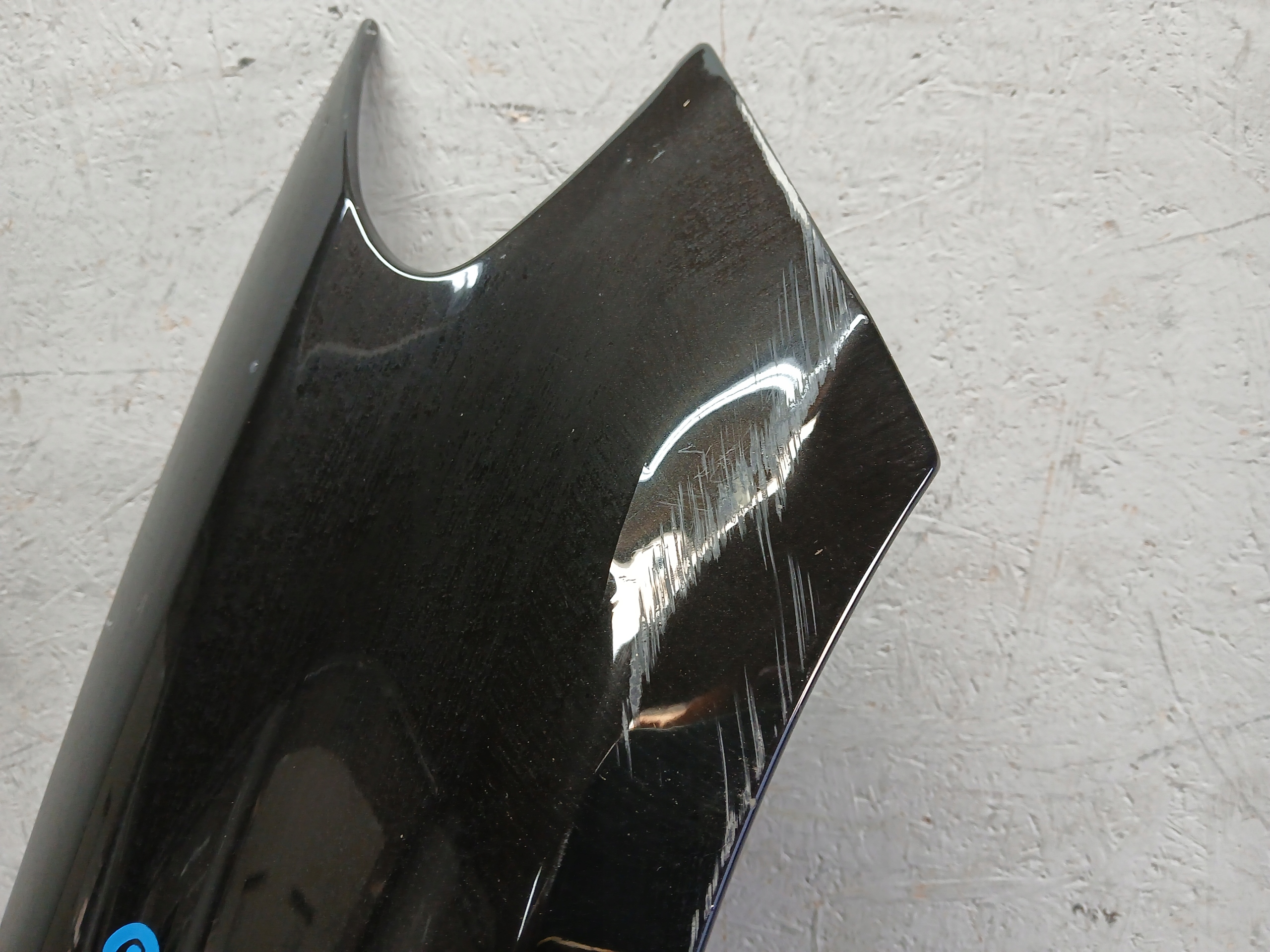 fender front right MERCEDES C-KLASA C KLASA W205 A205