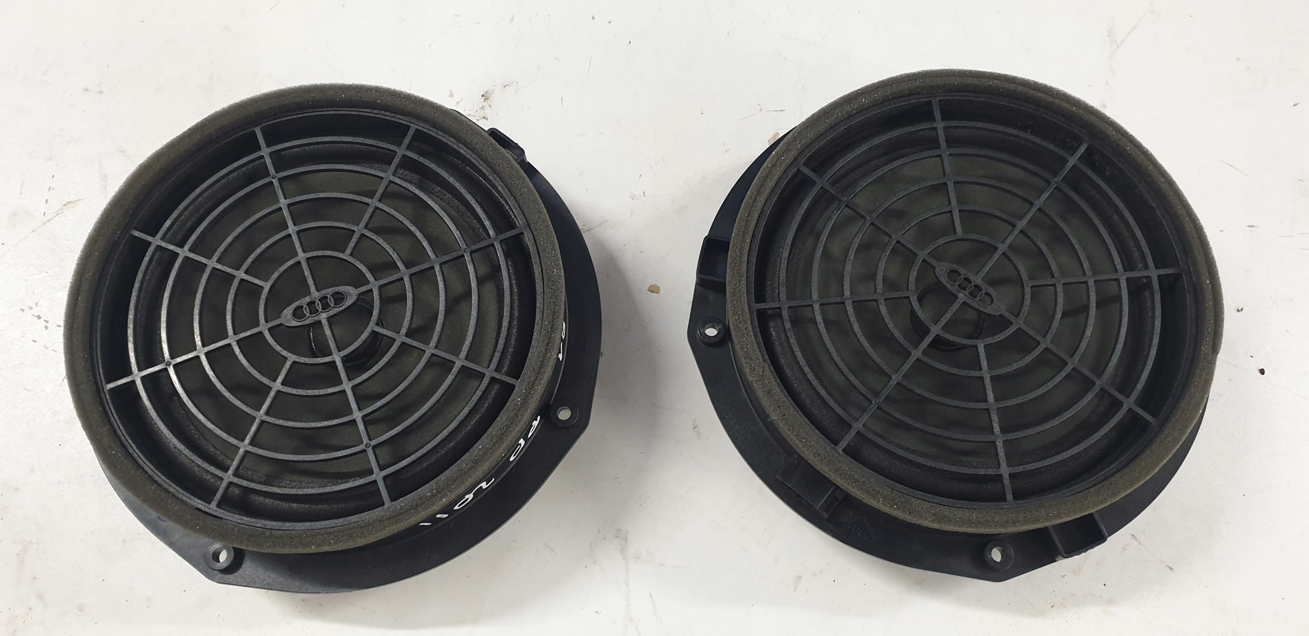 speaker AUDI A1 8X 2010- 8X0035415C