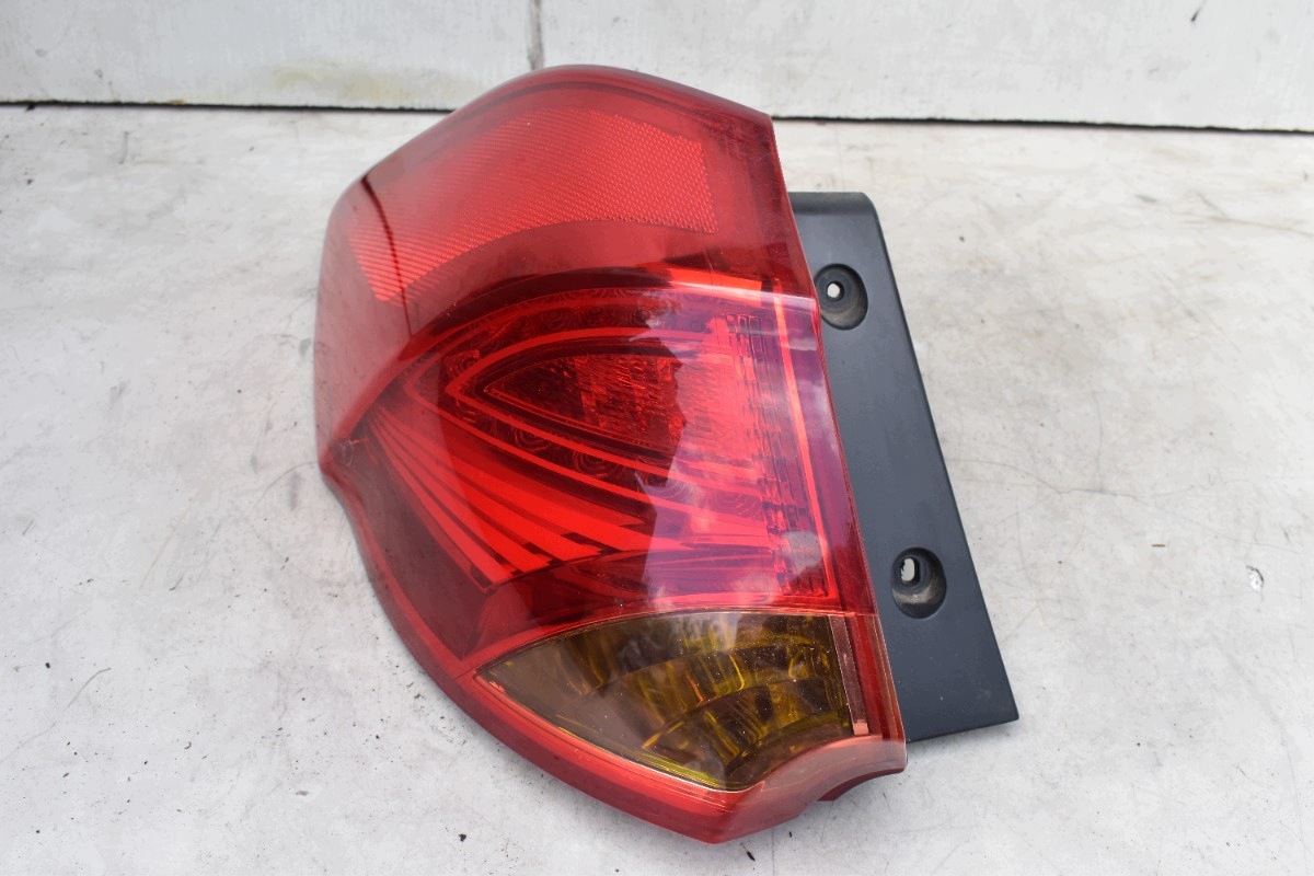 light left rear part KIA CEED II HATCHBACK 2012-2015R 92401-A20 EU