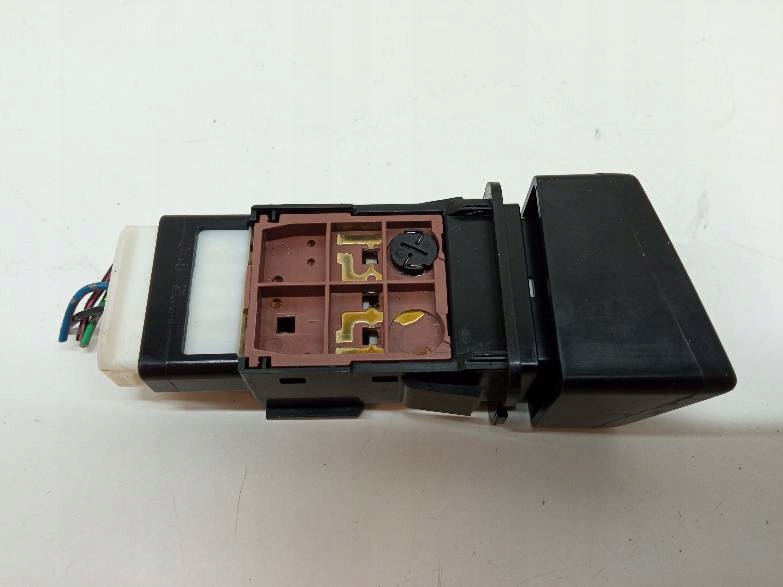 switch of warning lights 15A468 Mazda 5 and (2005-2010)