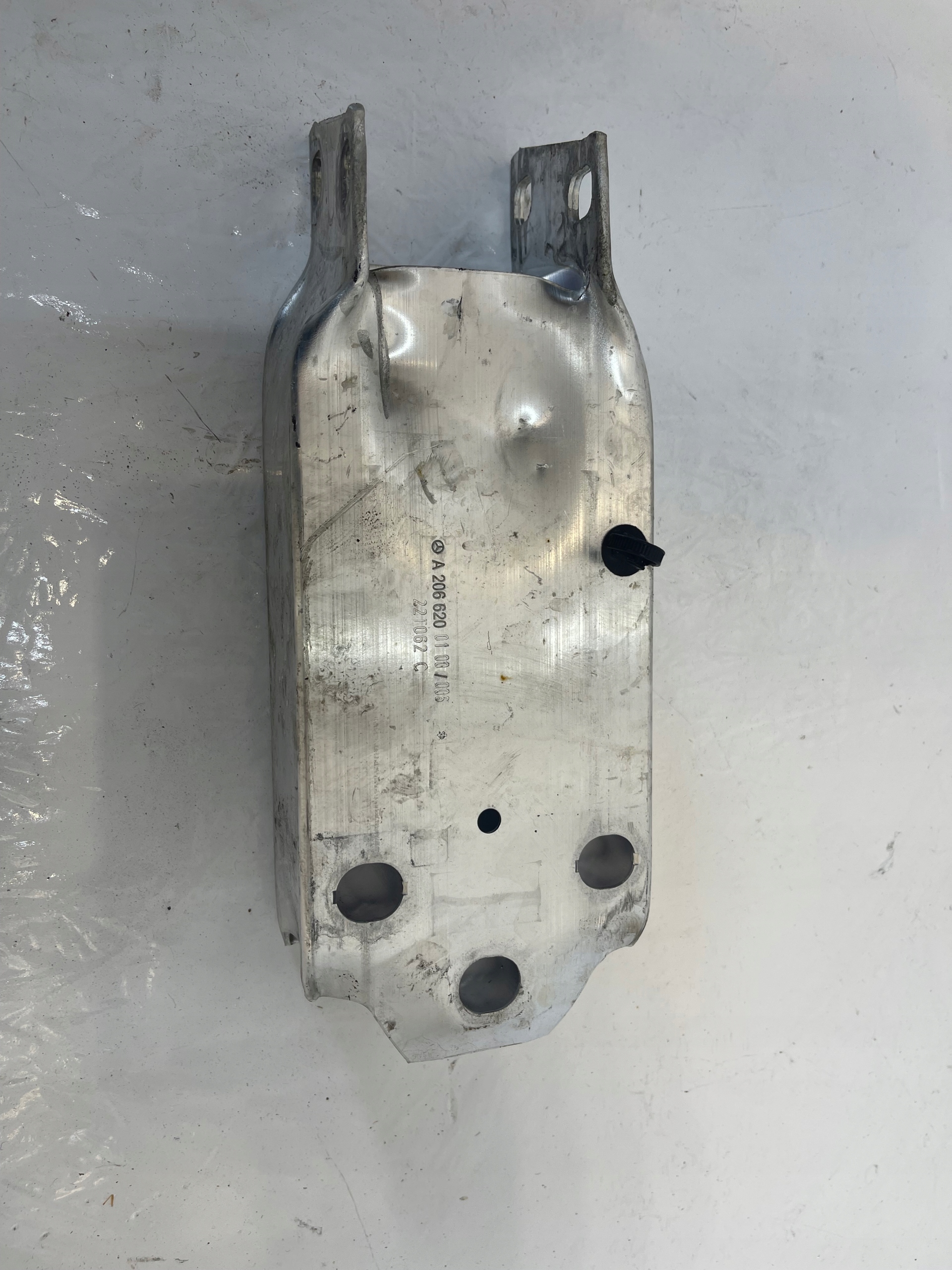 MERCEDES w206 зона роздавлювання A2066200100