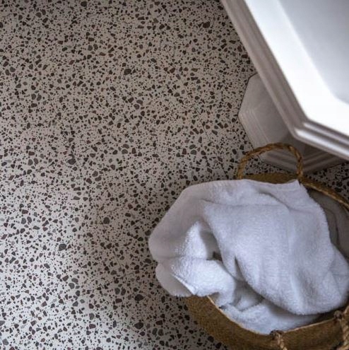 SAMOPRZYLEPNE PŁYTKI PODŁOGOWE KAMYK TERRAZZO PCV Producent D-C-FIX