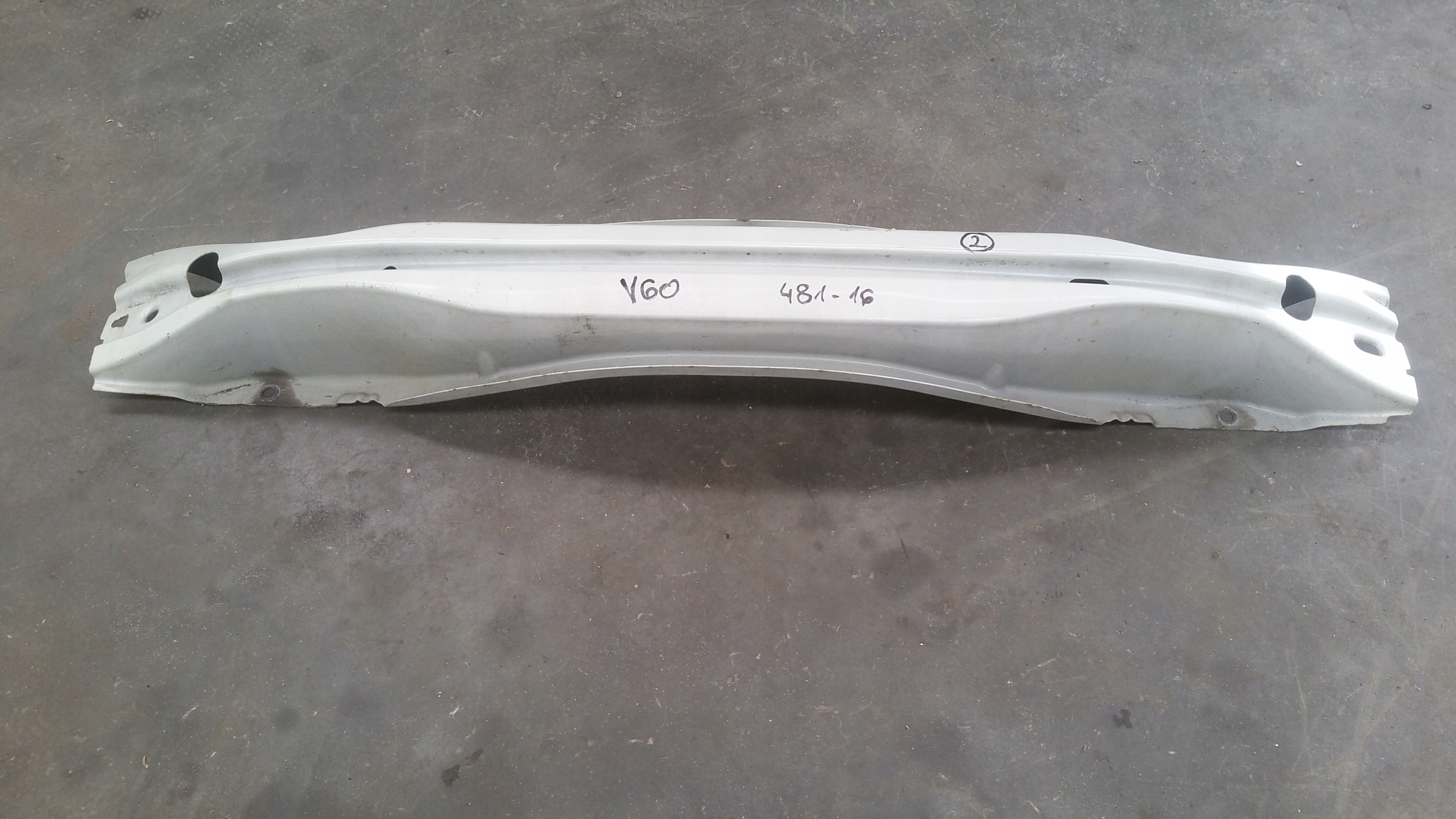 bumper support rear part Volvo V60