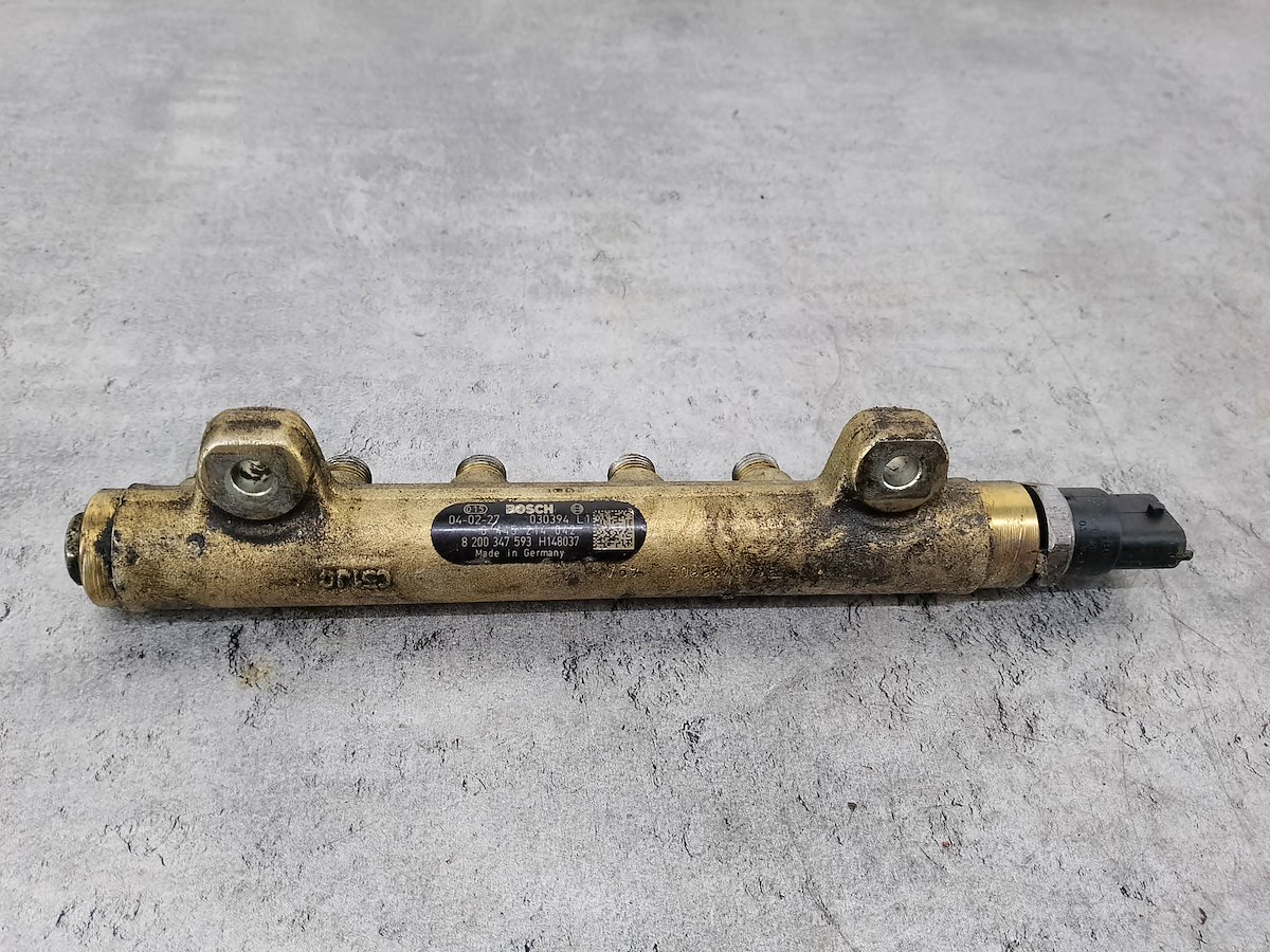 топливная рейка renault MASTER II FL 0445214042 Bosch 2.5