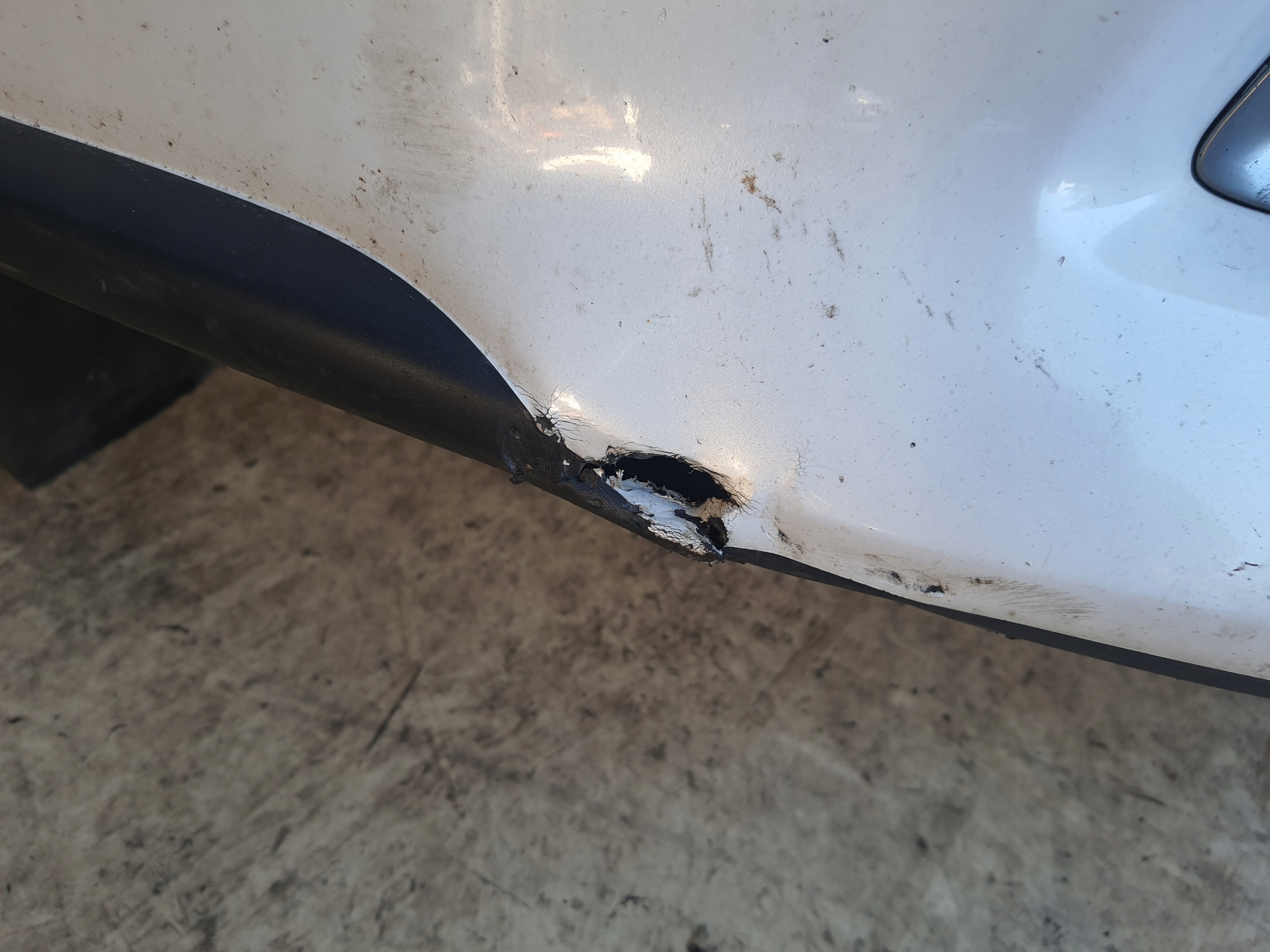 MAZDA CX-7 LIFT 10-14 bumper + washers